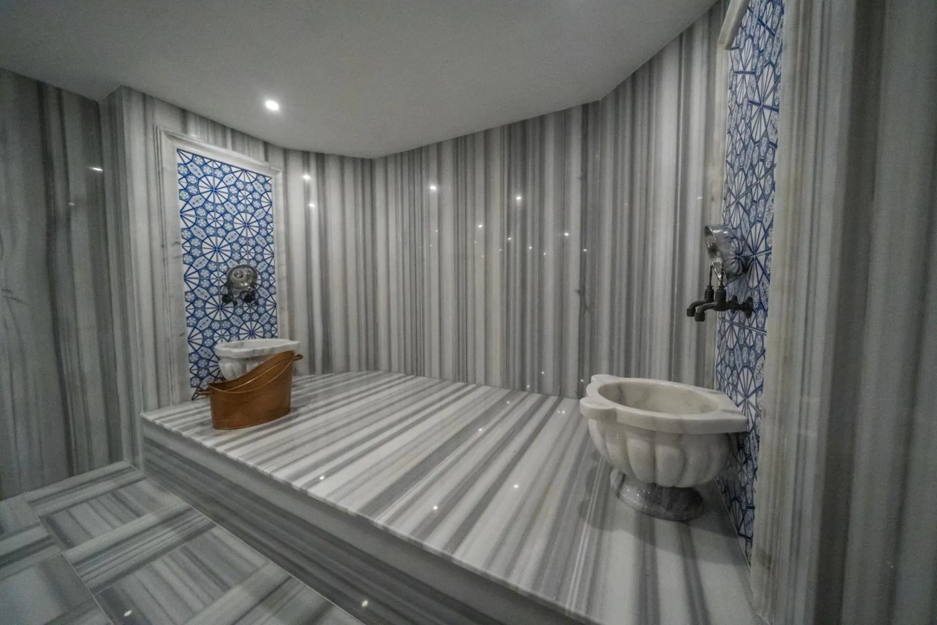 Public Bath in Premier Nergis Beach & SPA