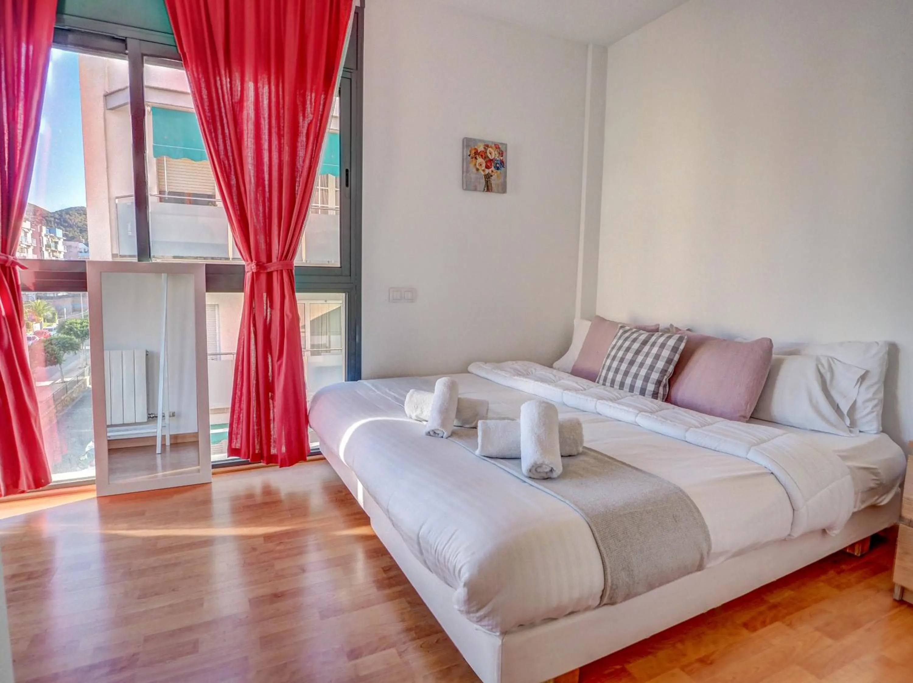 Mimosa Apartment by Hello Homes Sitges