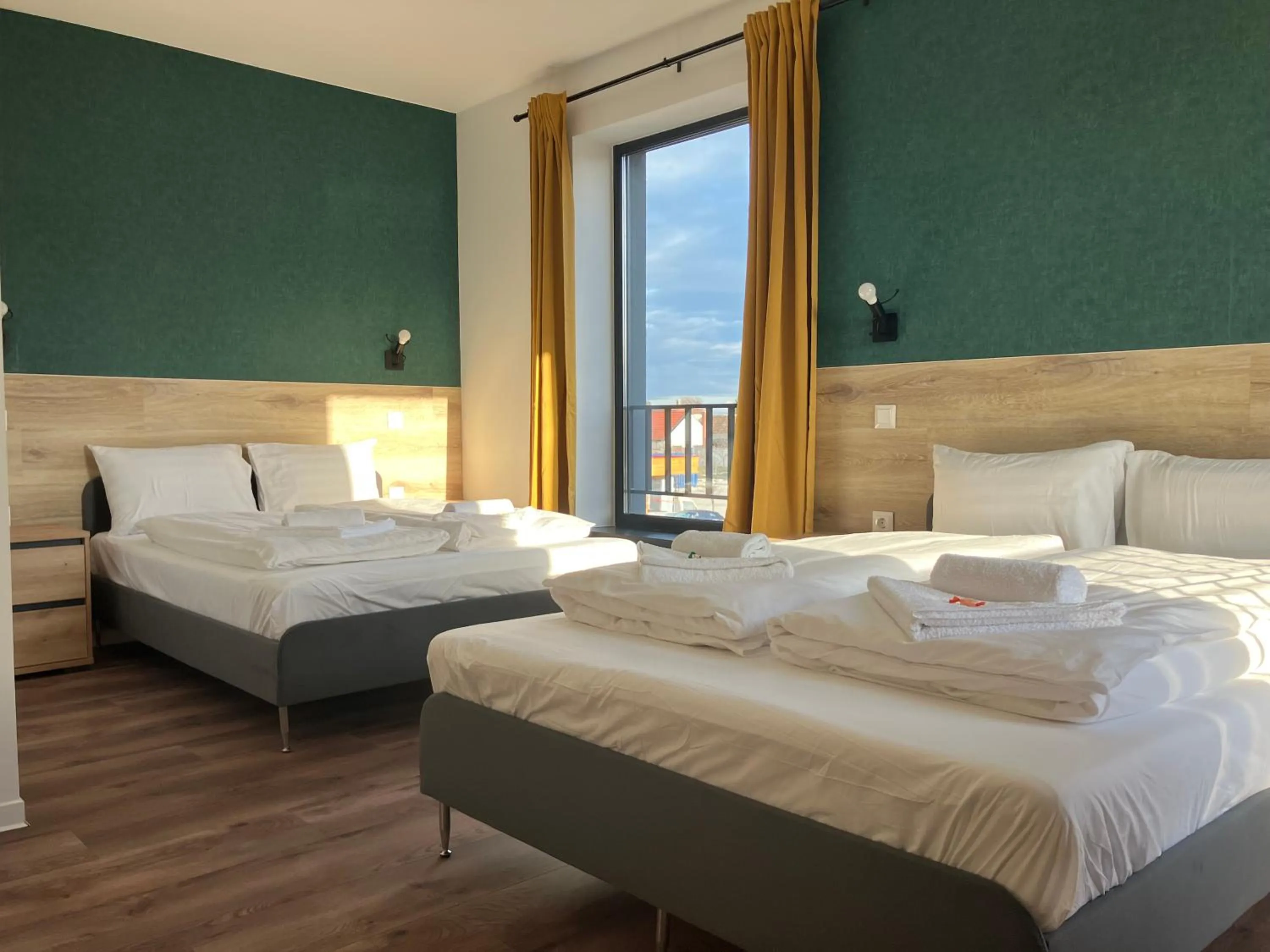 Bedroom, Bed in Ludwig Hotel