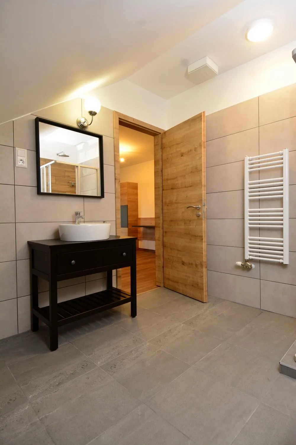 Bathroom in Ludwig Hotel