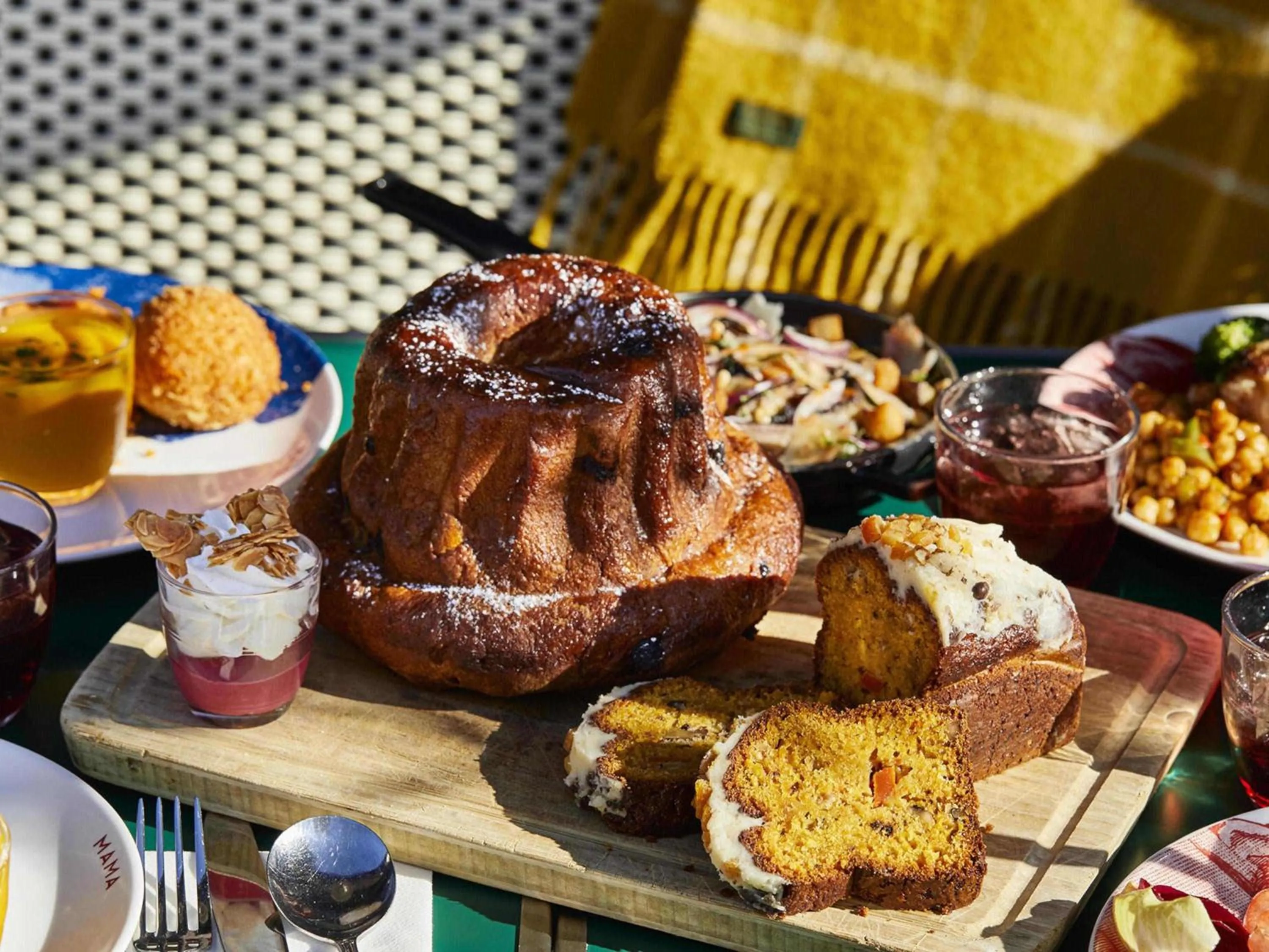 Restaurant/places to eat in Mama Shelter Paris East