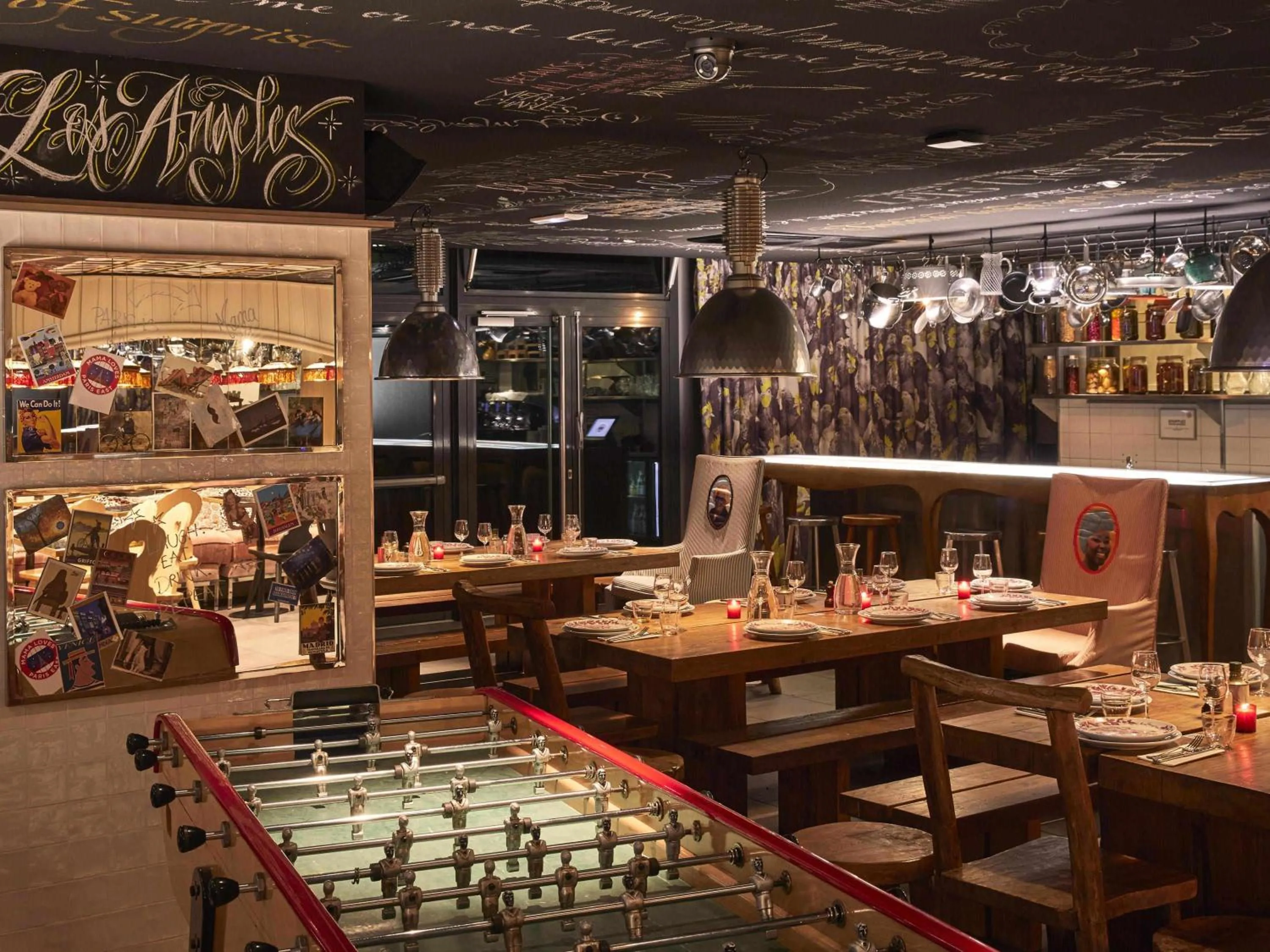 Lounge or bar in Mama Shelter Paris East