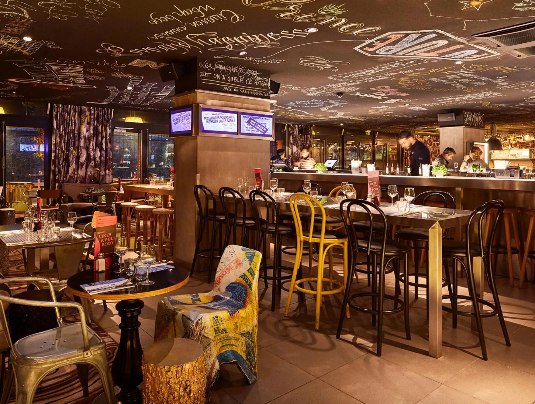 Lounge or bar in Mama Shelter Paris East