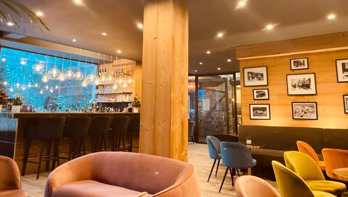 Lounge or bar in Hotel Le Panorama
