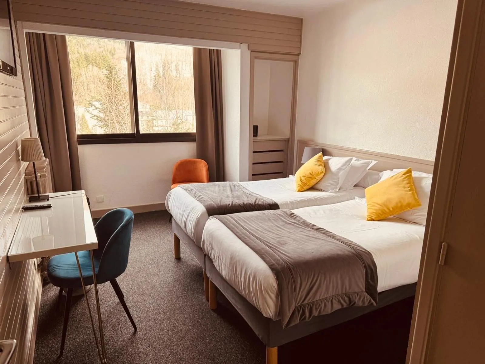 Bedroom, Bed in Hotel Le Panorama