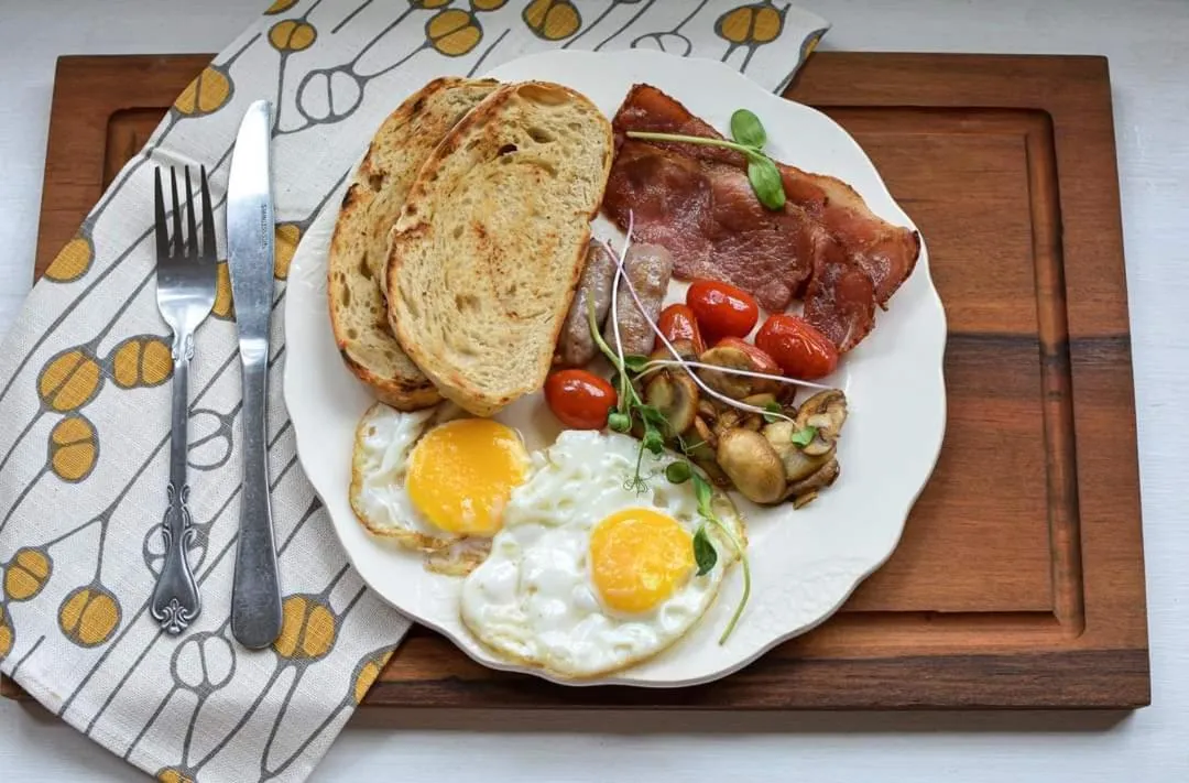 Restaurant/places to eat in St George's Guest House