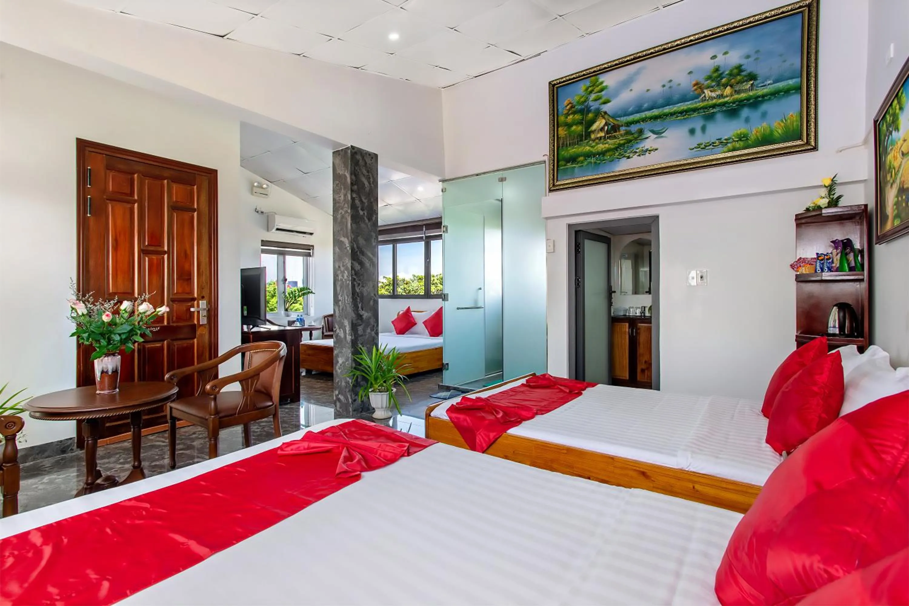 Photo of the whole room, Bed in Gioan Boutique Villa