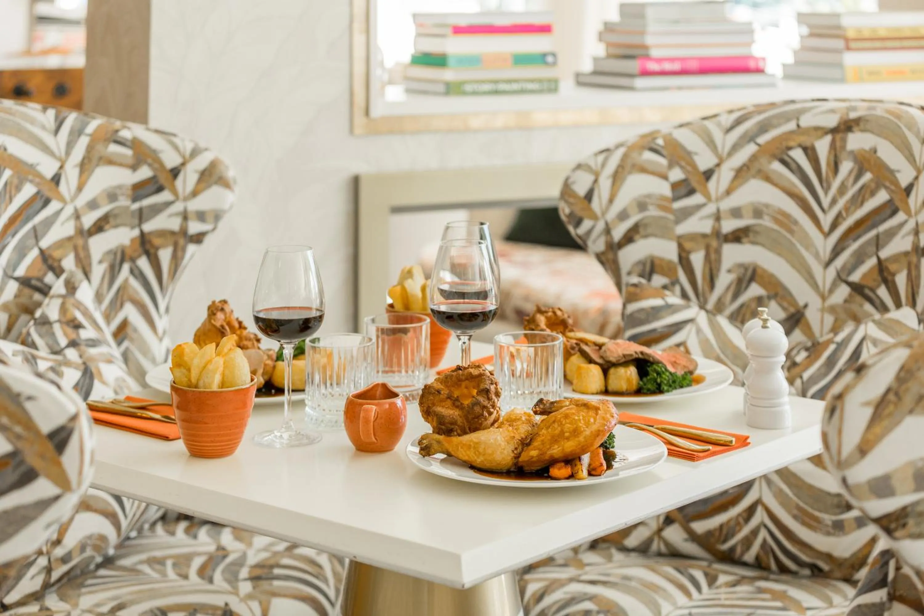 Restaurant/places to eat in The Nici