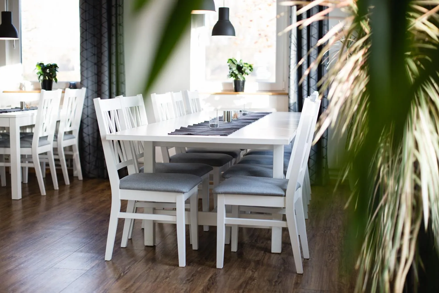 Restaurant/places to eat in Brink Hotell