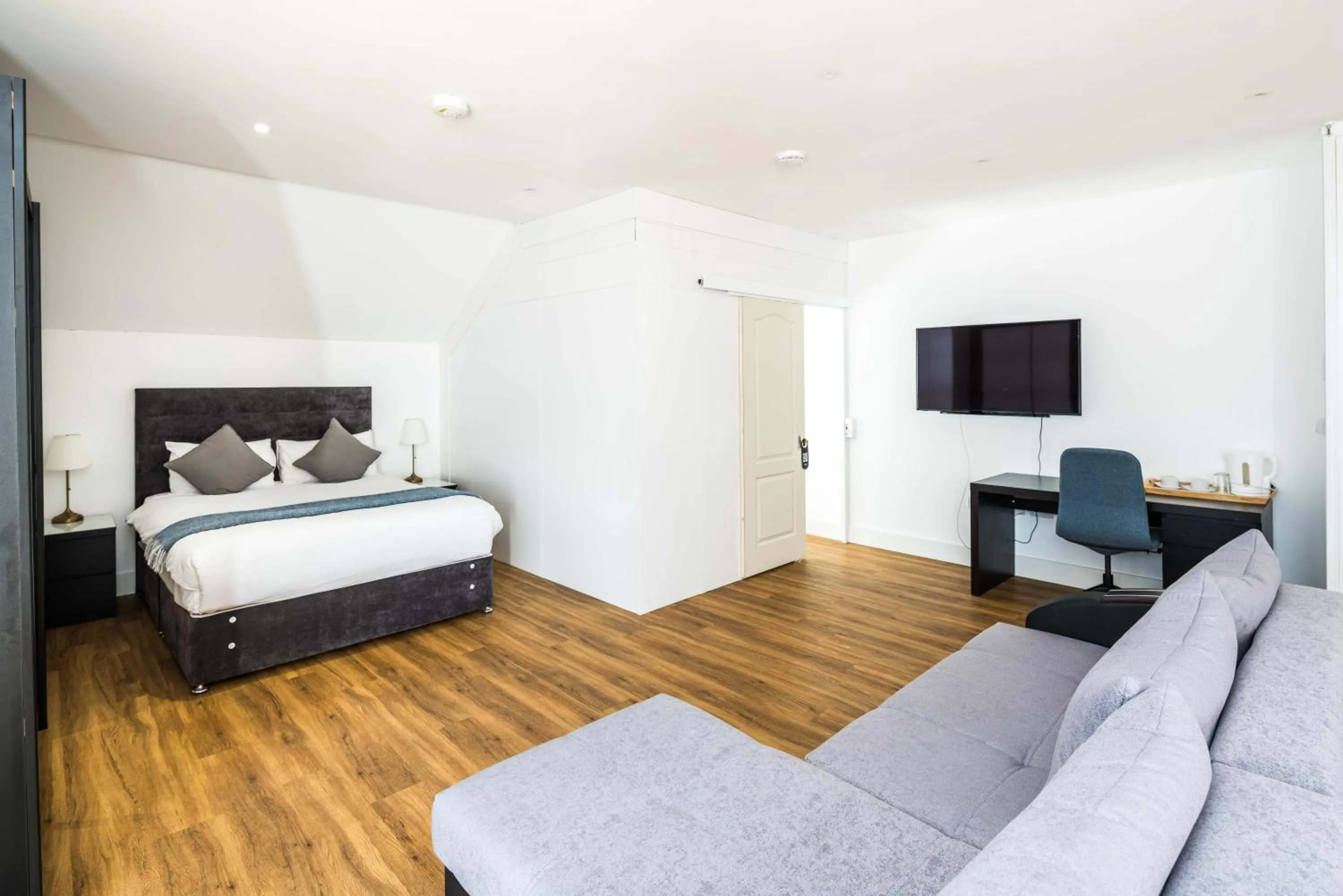 Photo of the whole room, Bed in Simple Stay