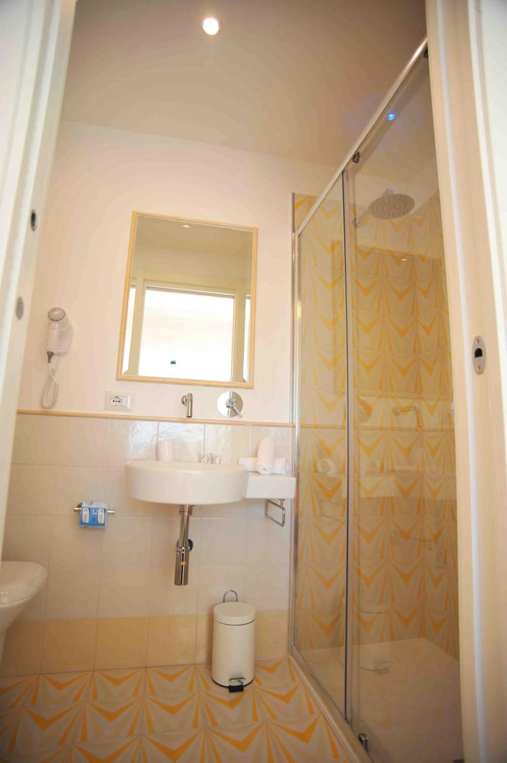 Shower in Matteo's House B&b