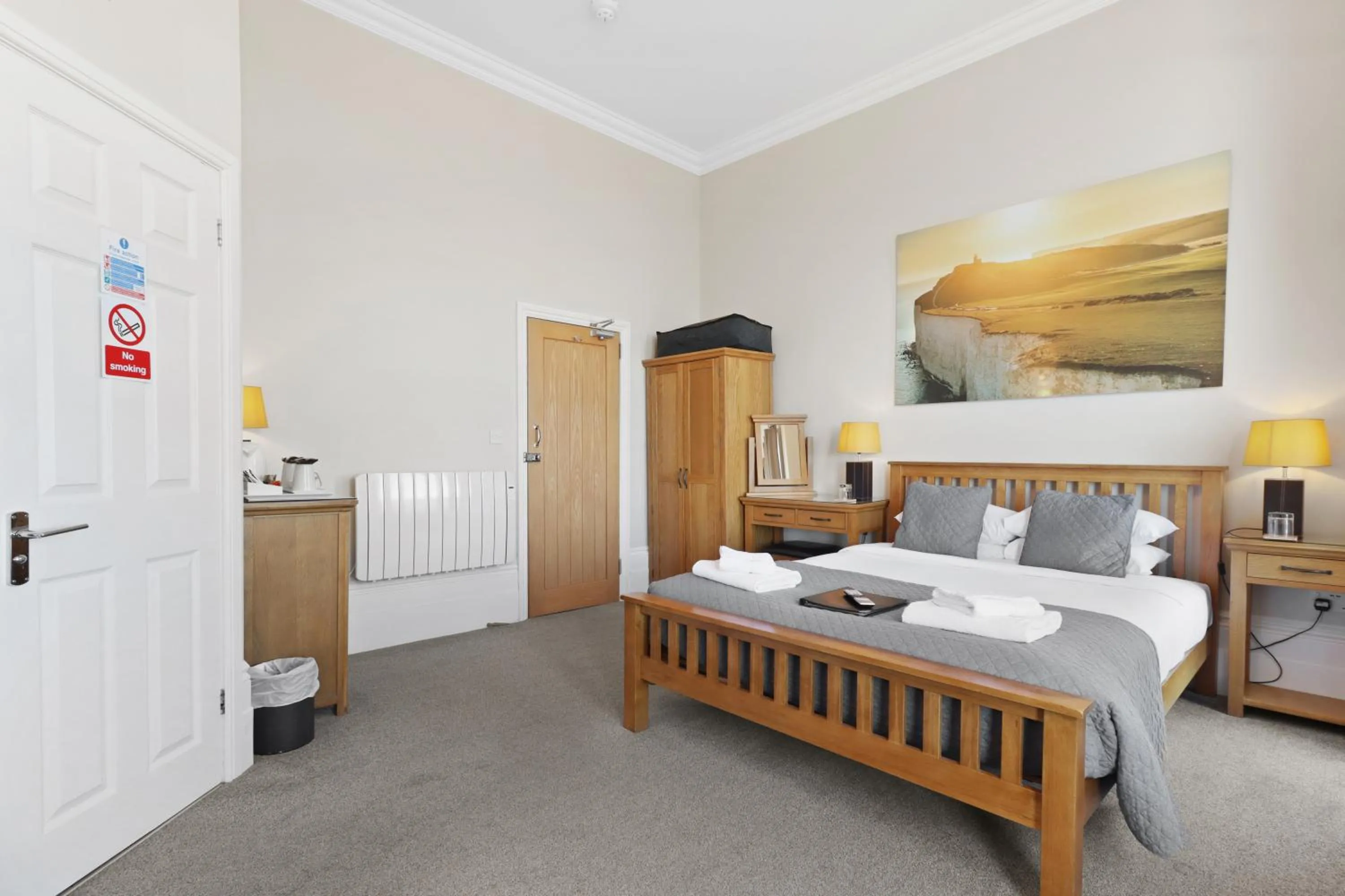 Bedroom, Bed in Beach Front Guest House