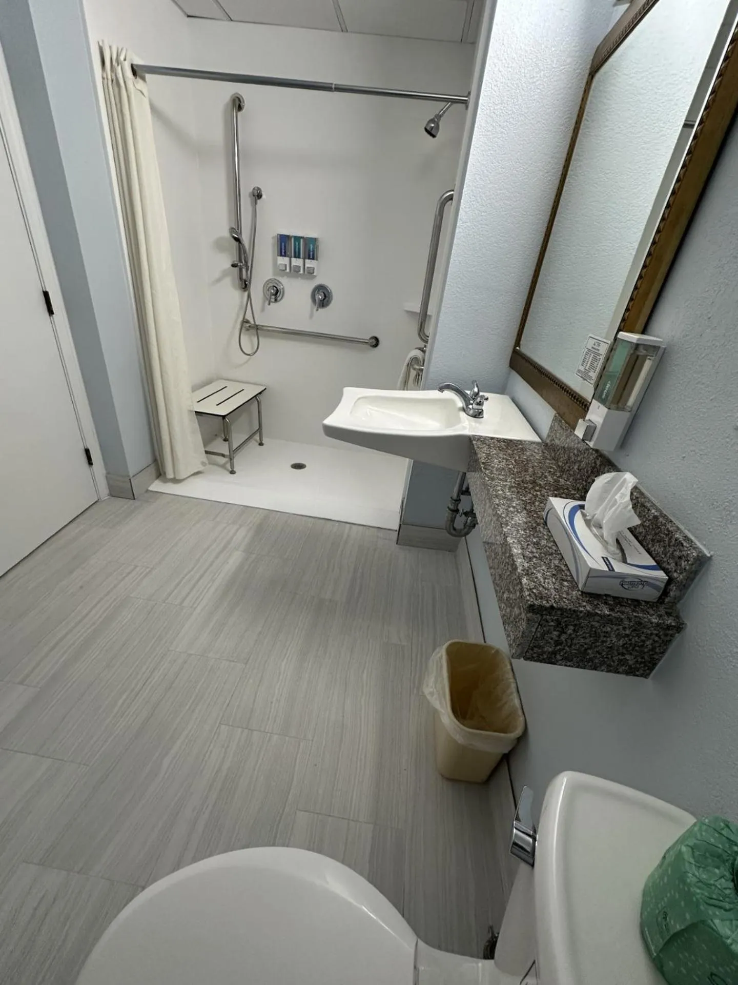 Toilet in Sandwich Lodge & Resort