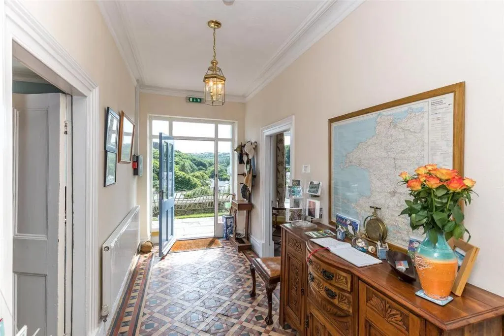 Lobby or reception in Pendyffryn Manor Bed & Breakfast