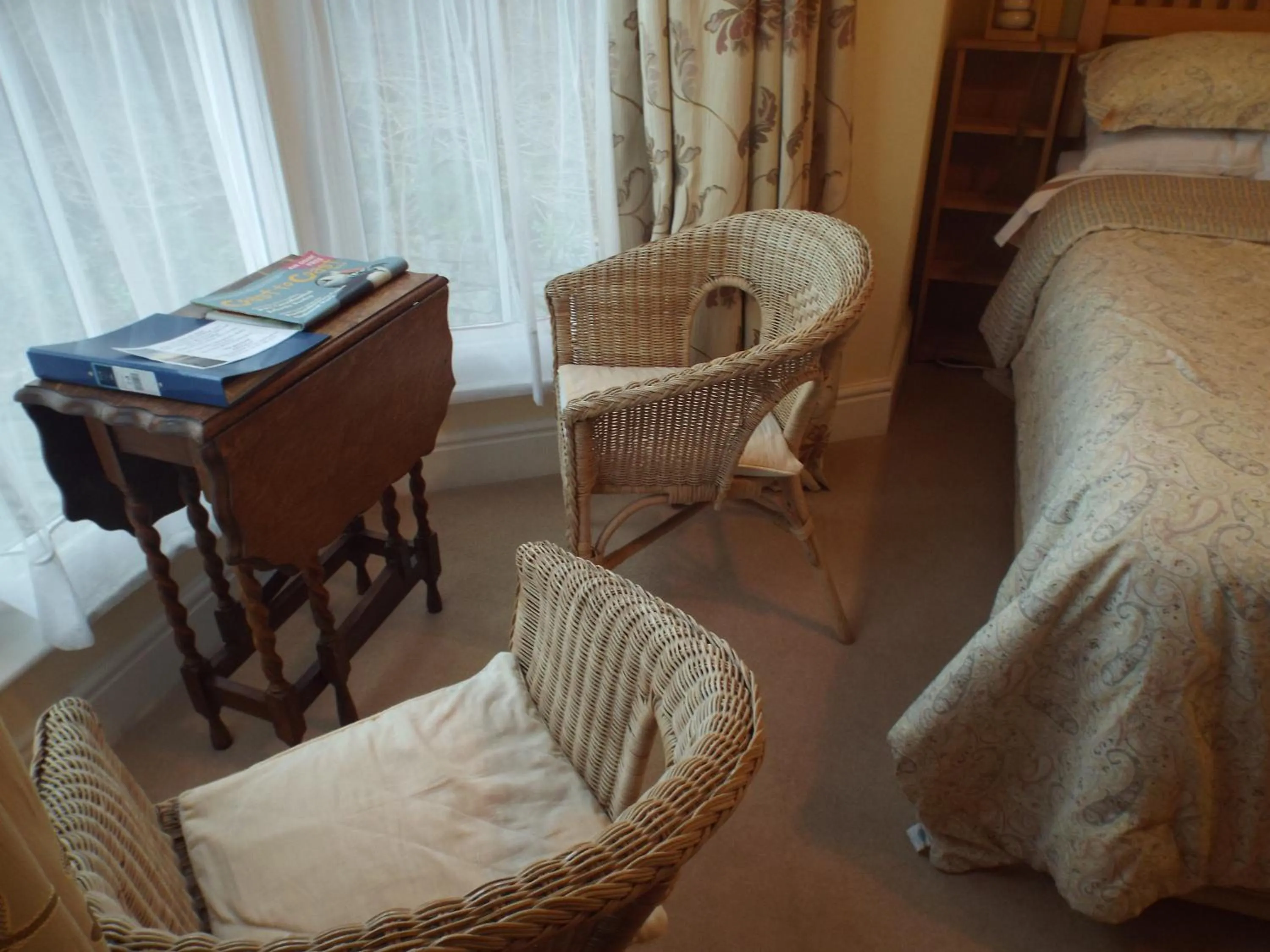 Seating area in Pendyffryn Manor Bed & Breakfast