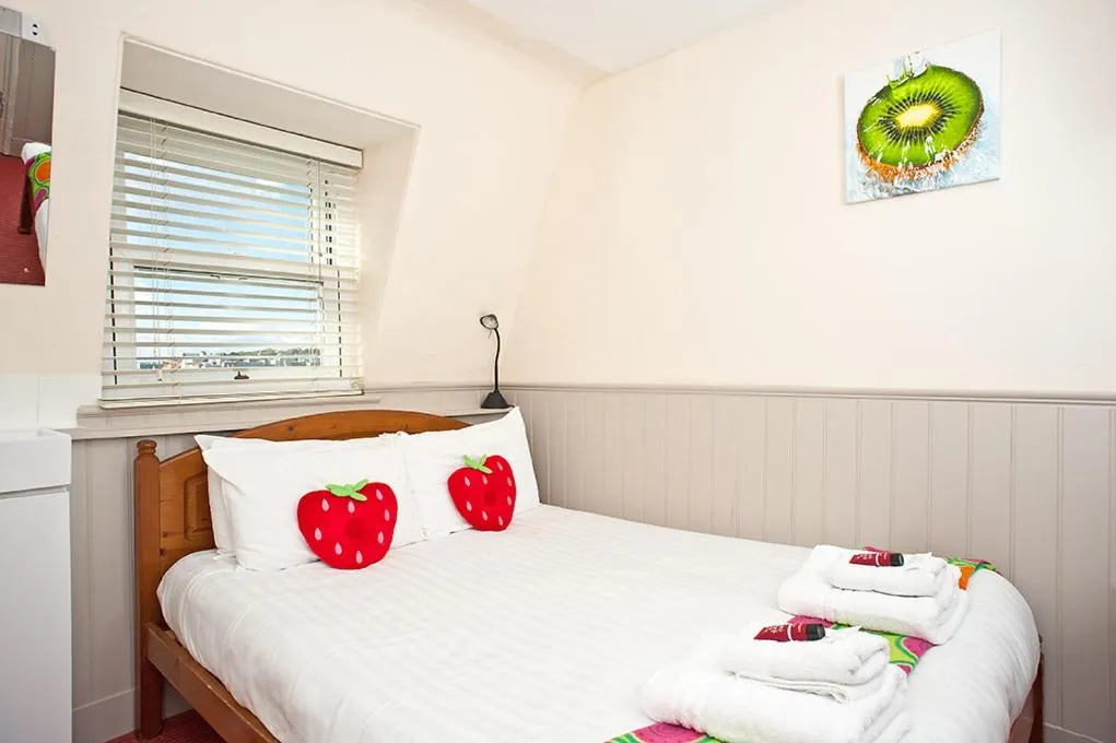 Bed in Strawberry Fields