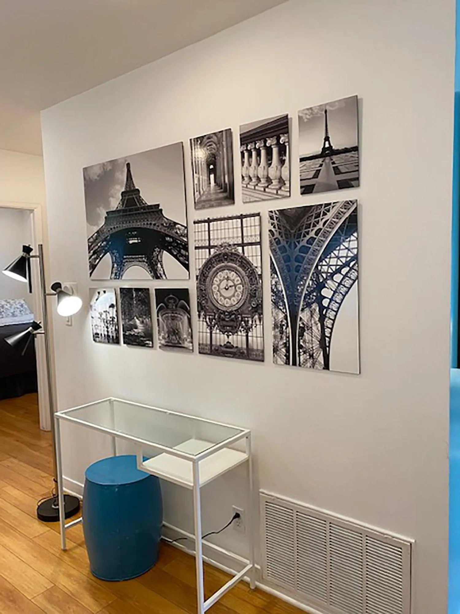 Decorative detail in Venice Beach Apartments Monthly rents