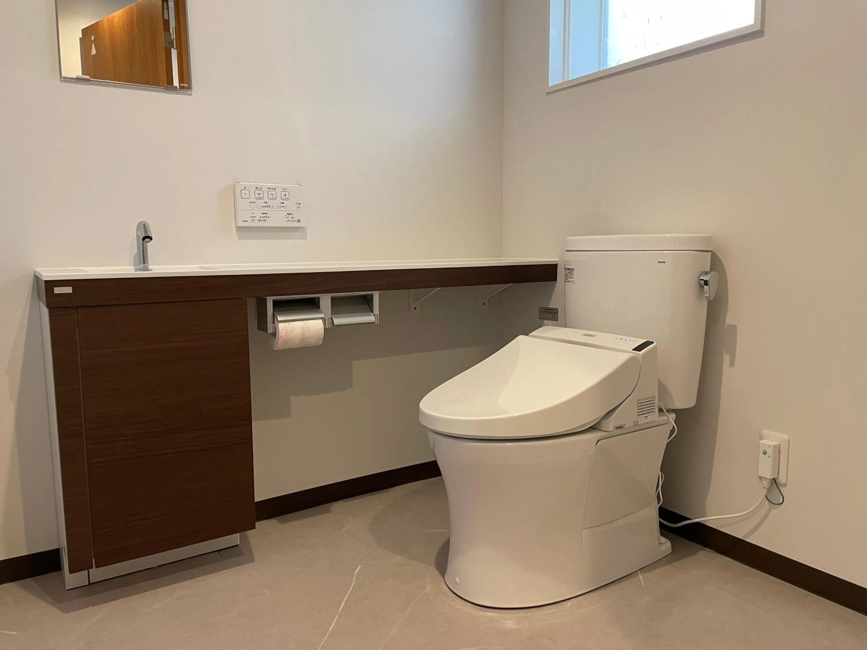 Restaurant/places to eat in Hotel de M