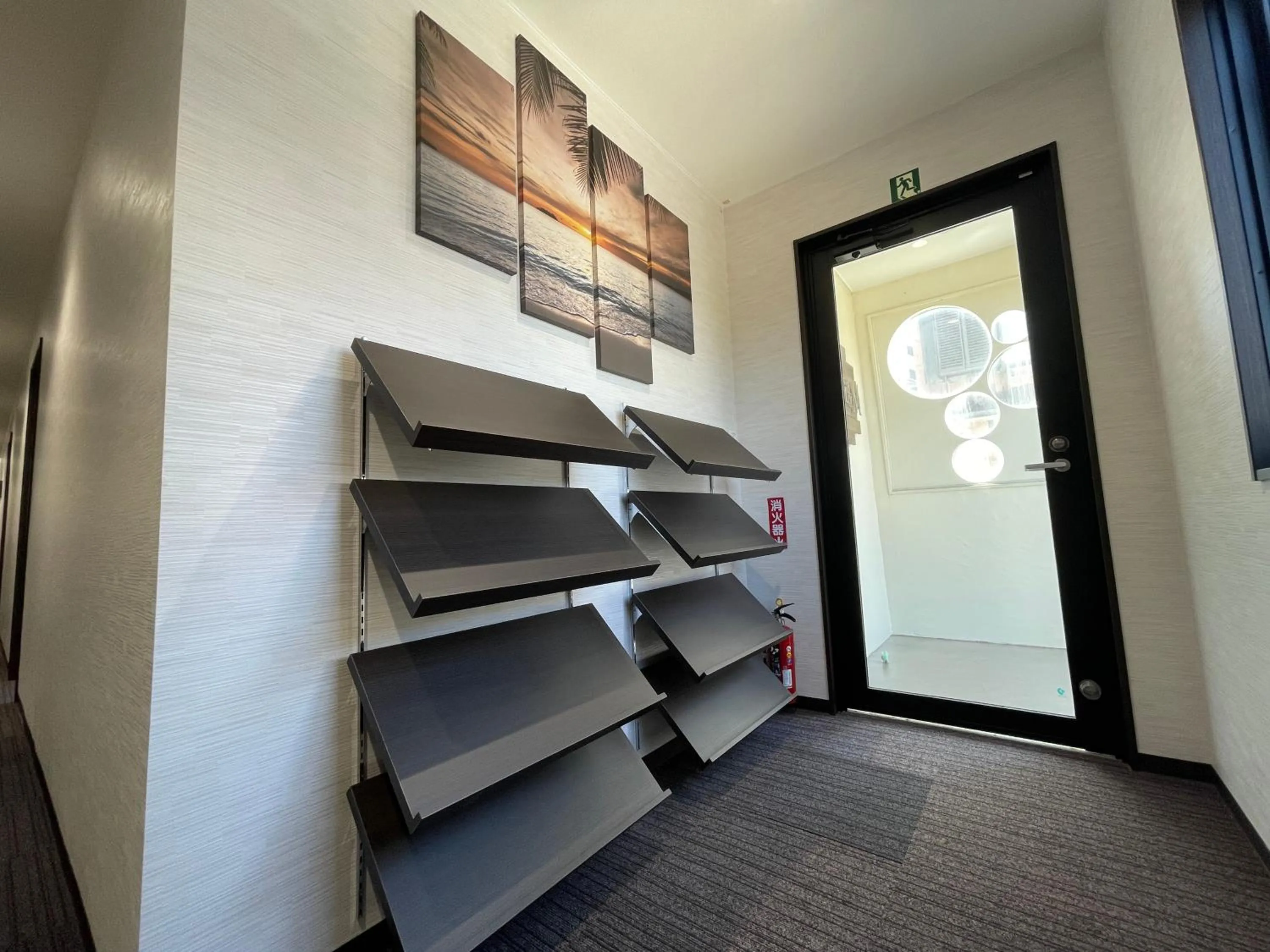 Facade/entrance, Bed in Hotel de M