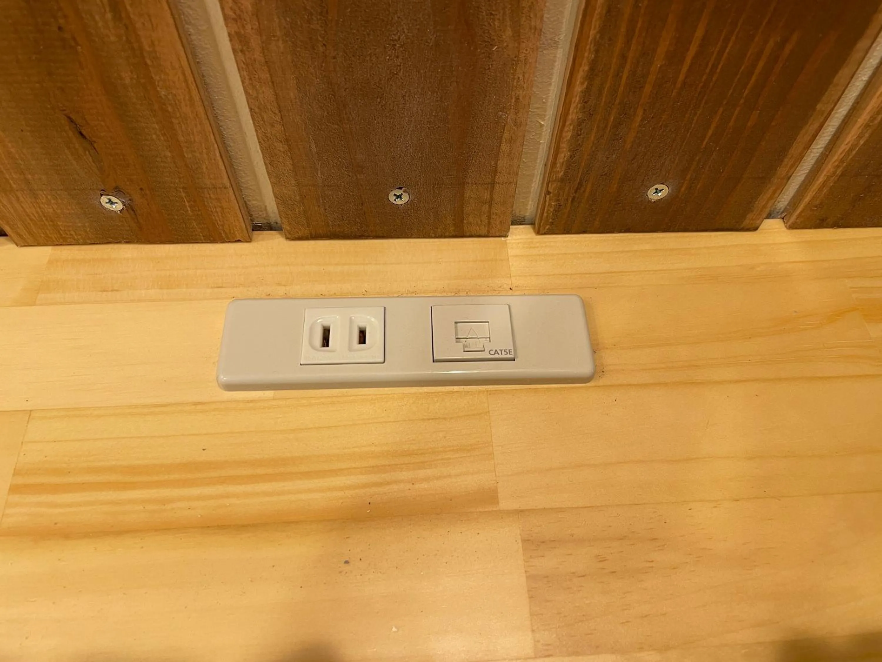 Restaurant/places to eat in Hotel de M