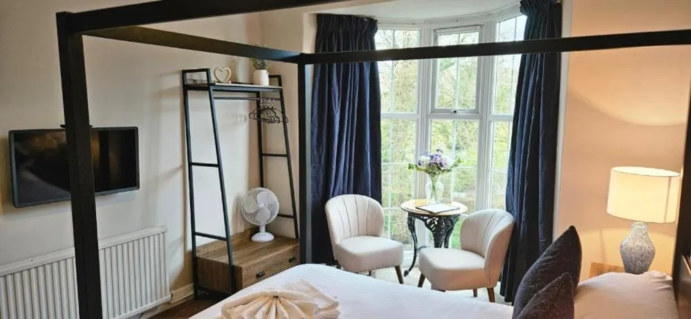 Bedroom in The Abbey Inn