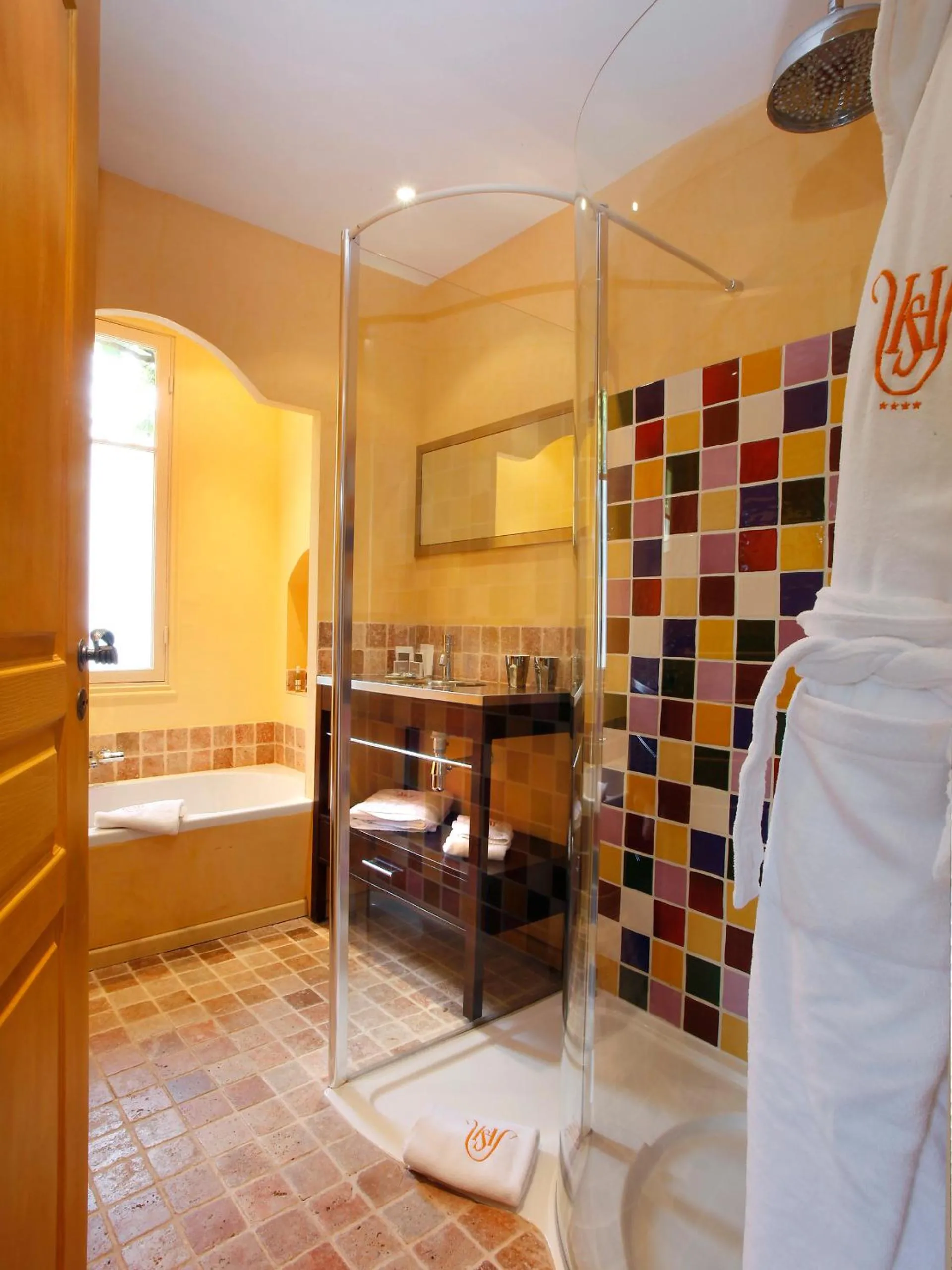 Shower in Hôtel La Villa Sainte Valérie Adults Only