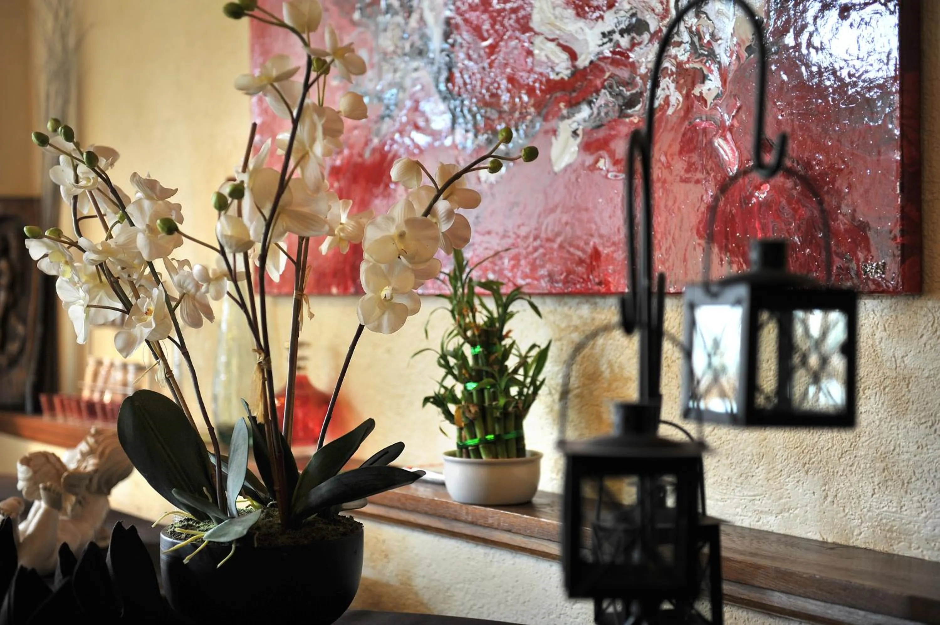 Restaurant/places to eat in Sud Hotel