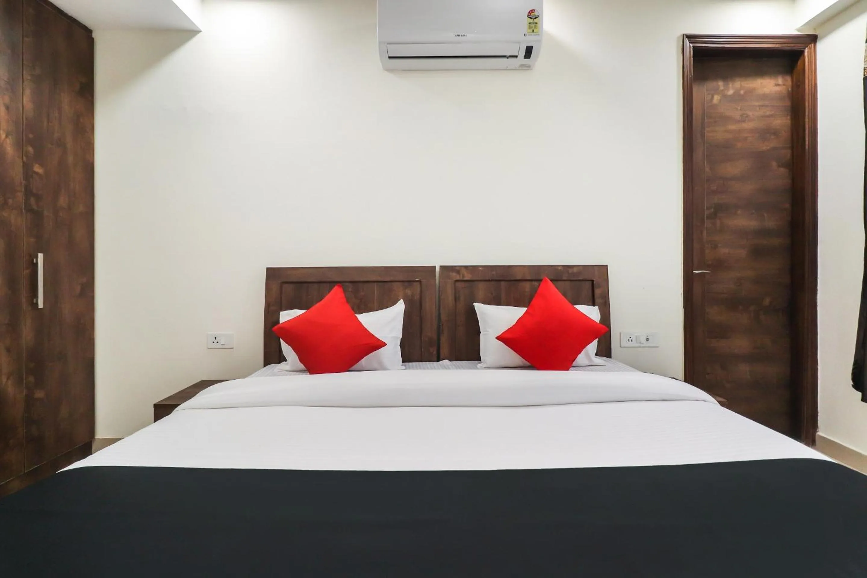 Bedroom, Bed in Collection O Green Leaf Residency