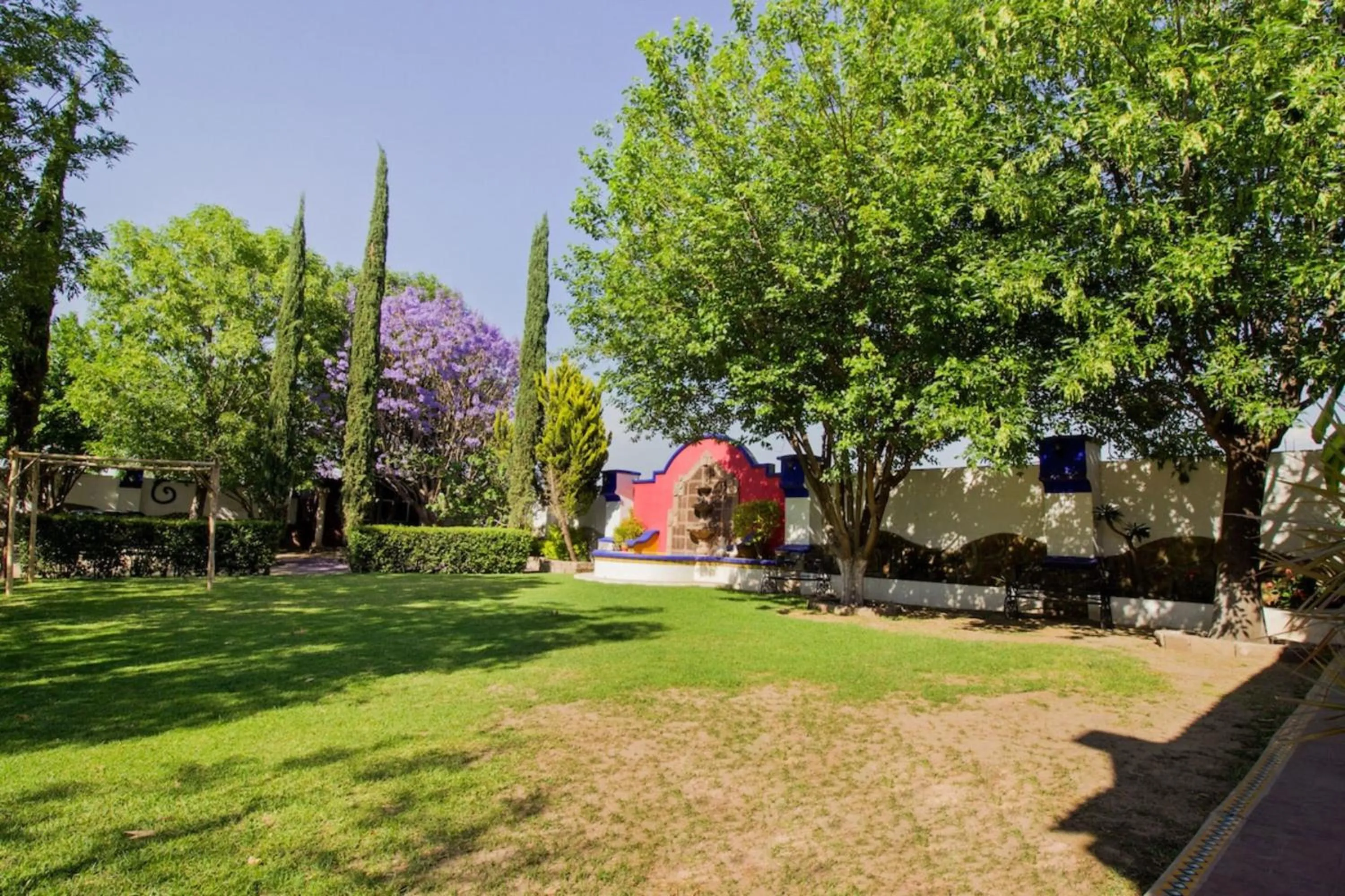 Garden in Capital O Colón, Ciudad Guzmán Jalisco