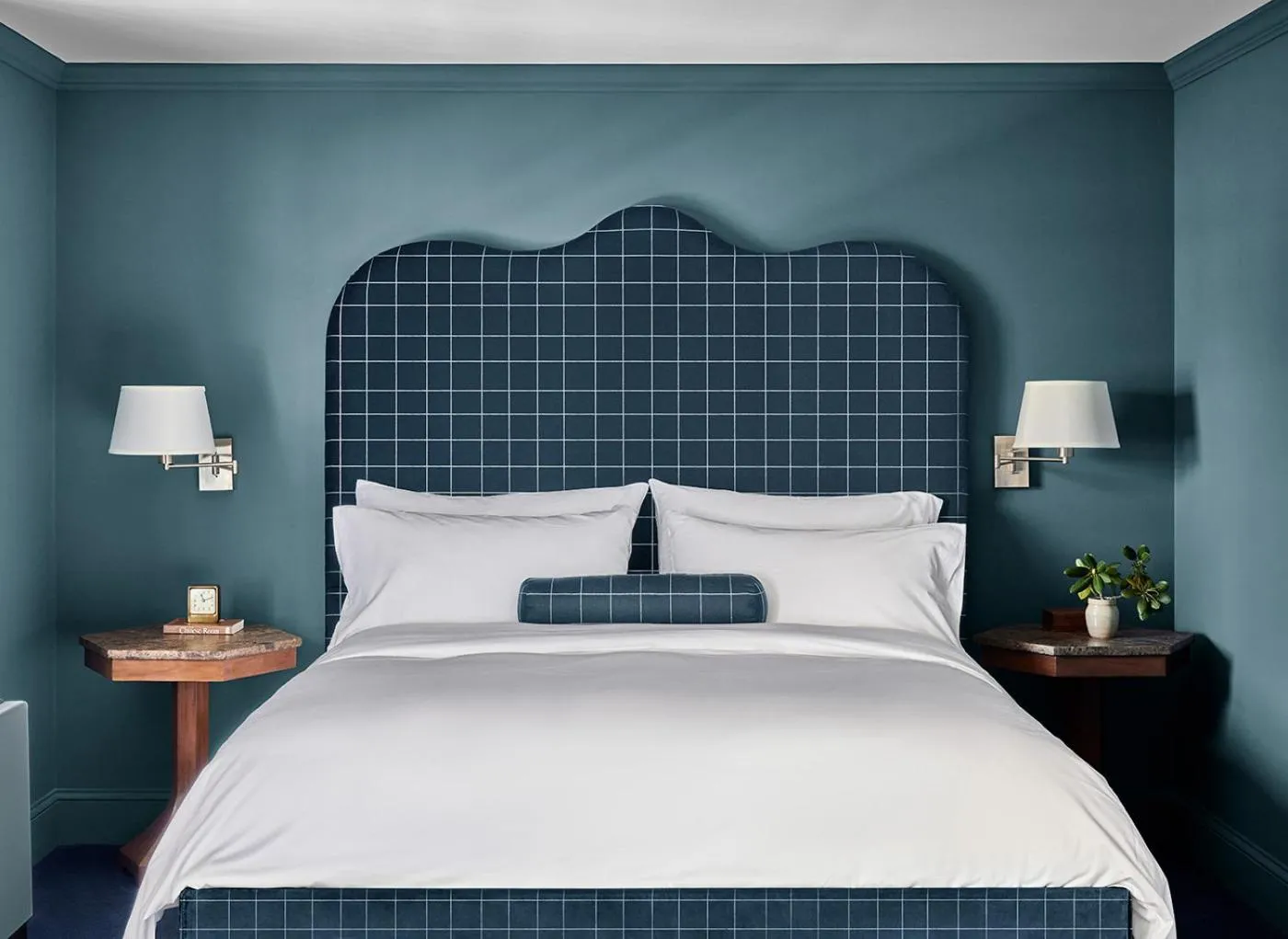 Bed in The Vanderbilt, Auberge Collection