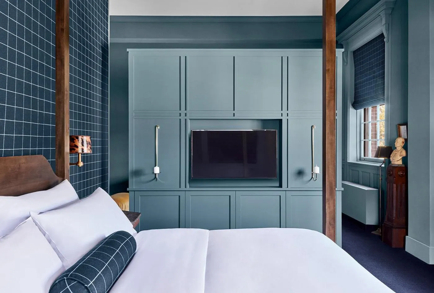 Bed in The Vanderbilt, Auberge Collection