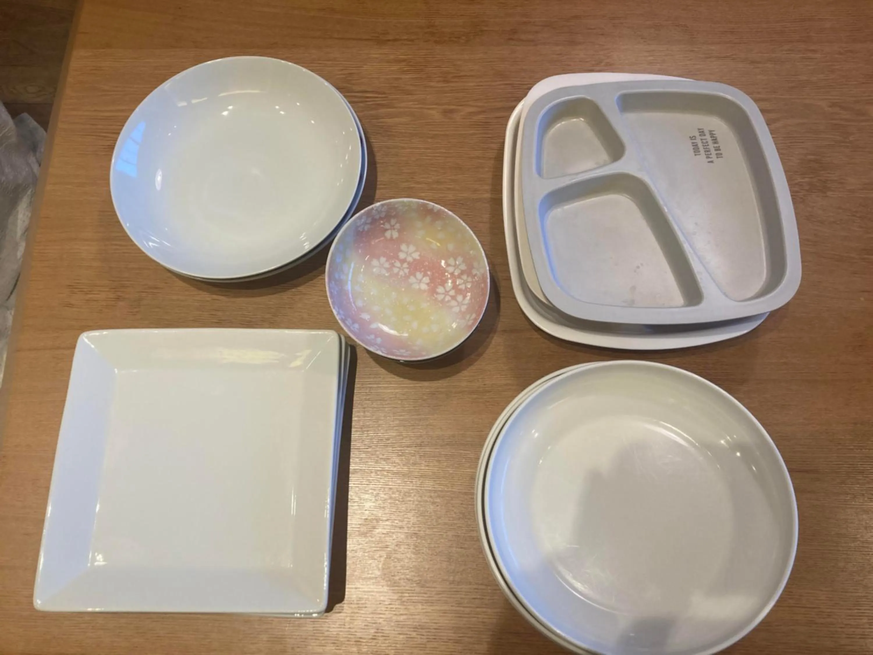 THE NEXT DOOR Dormitory & Private Hostel