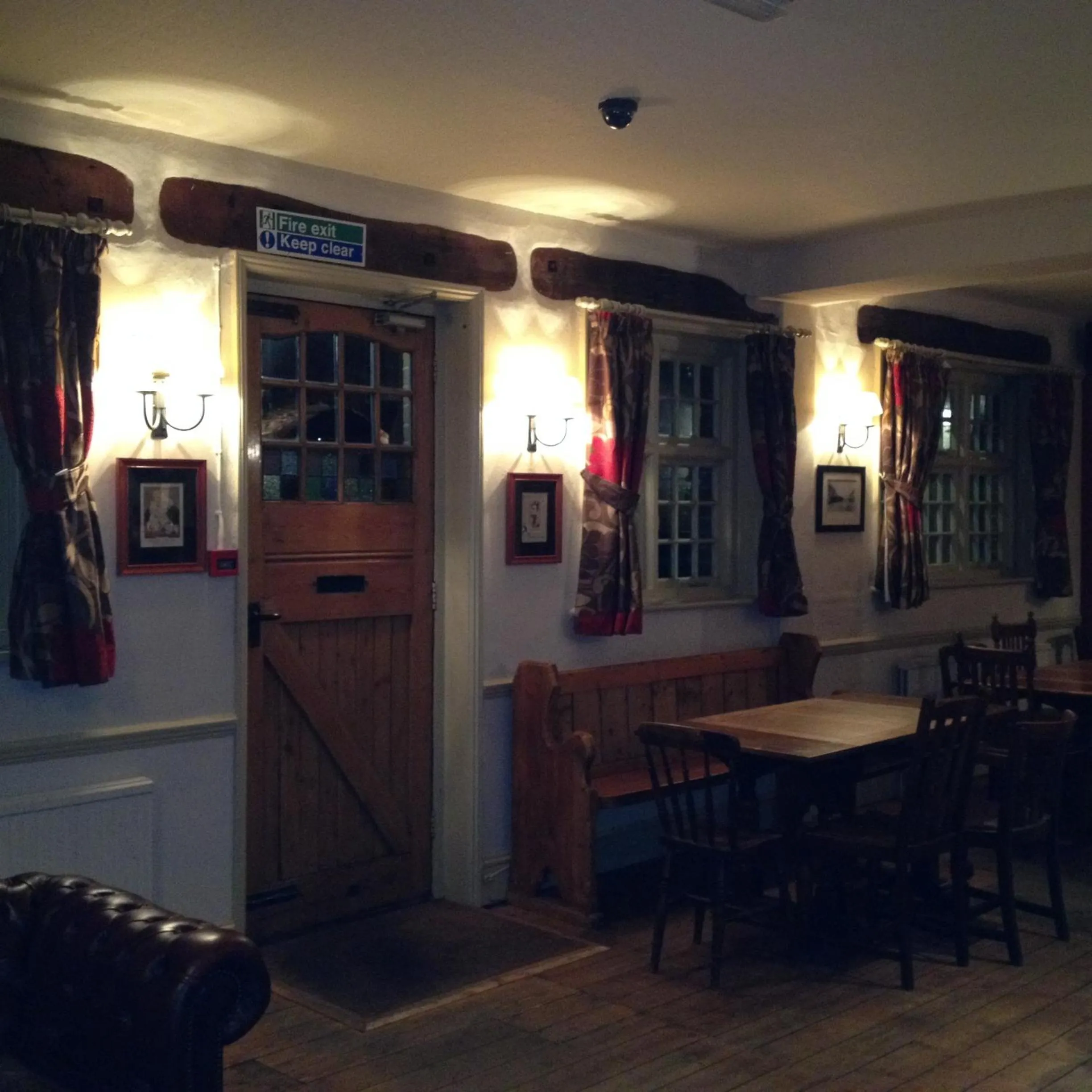 Restaurant/places to eat in The Half Moon Inn