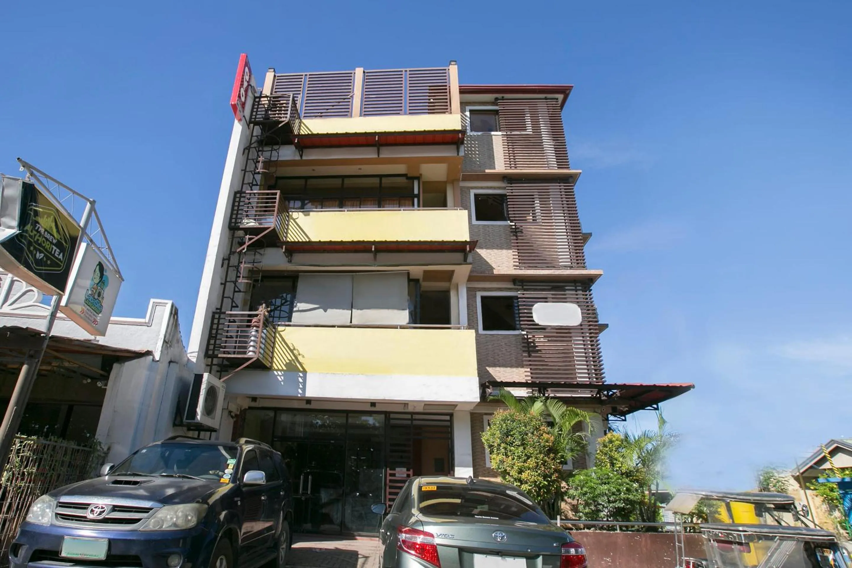 Facade/entrance in Rjat Guesthouse
