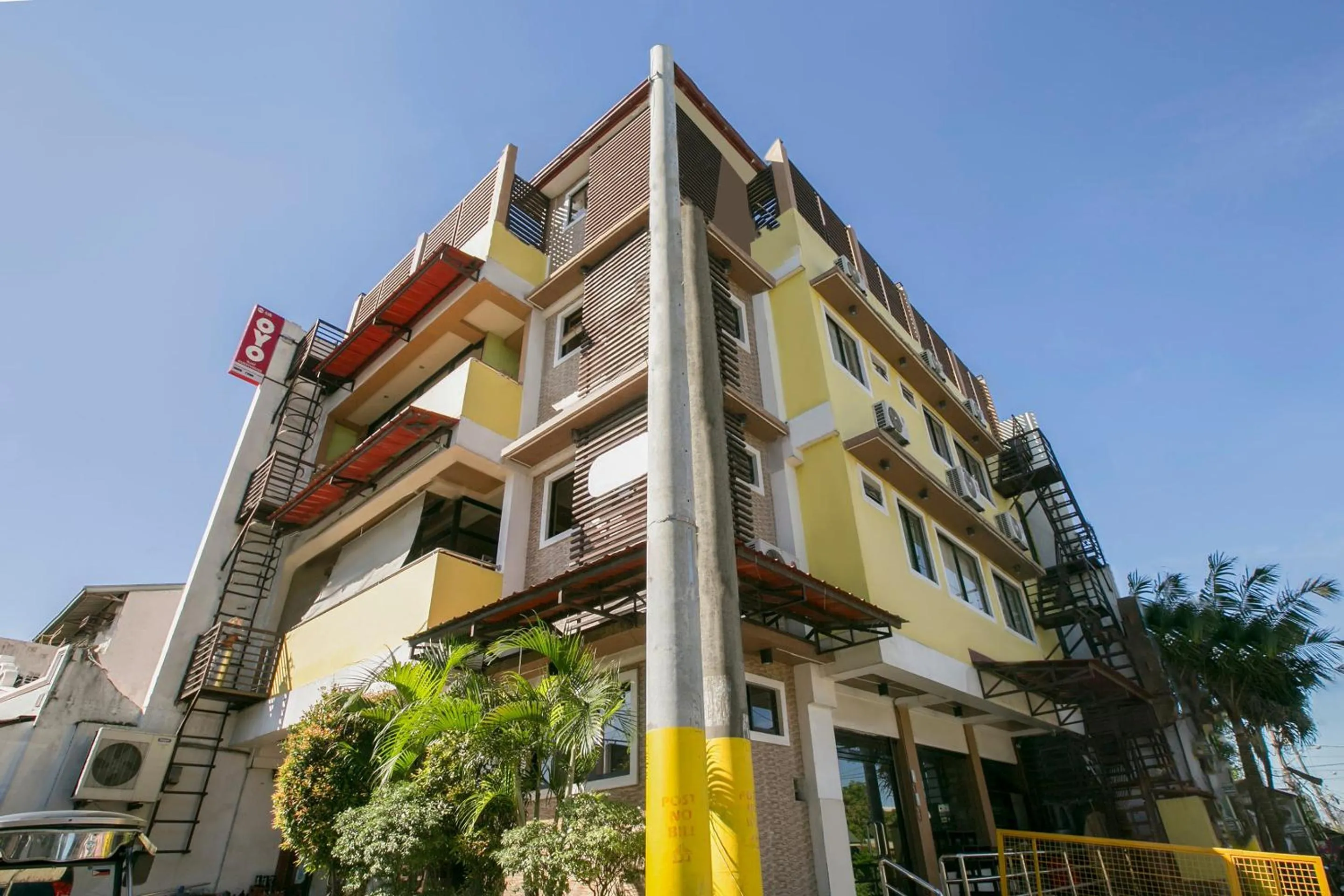 Facade/entrance in Rjat Guesthouse