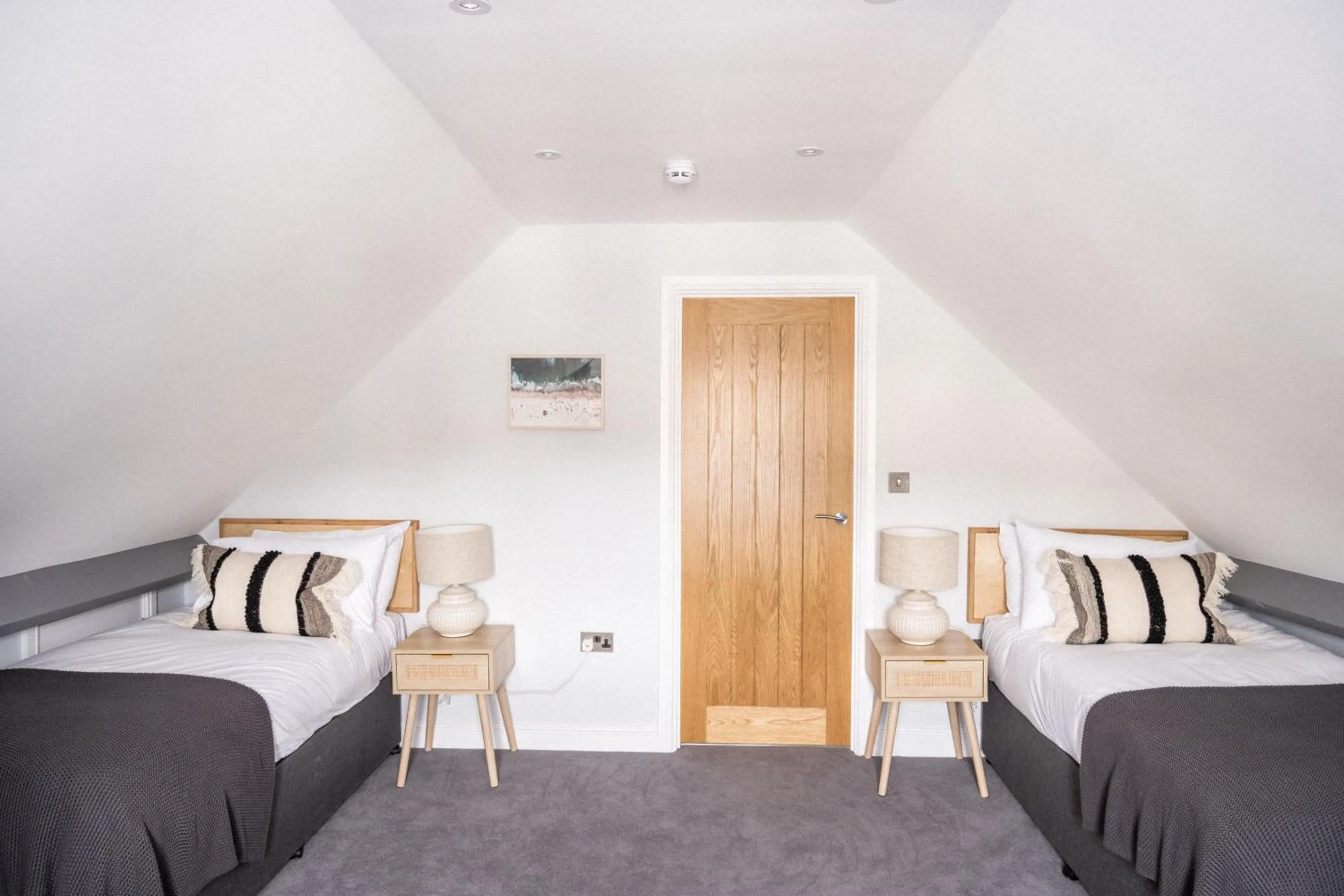 Bed in The Kingswood Hotel