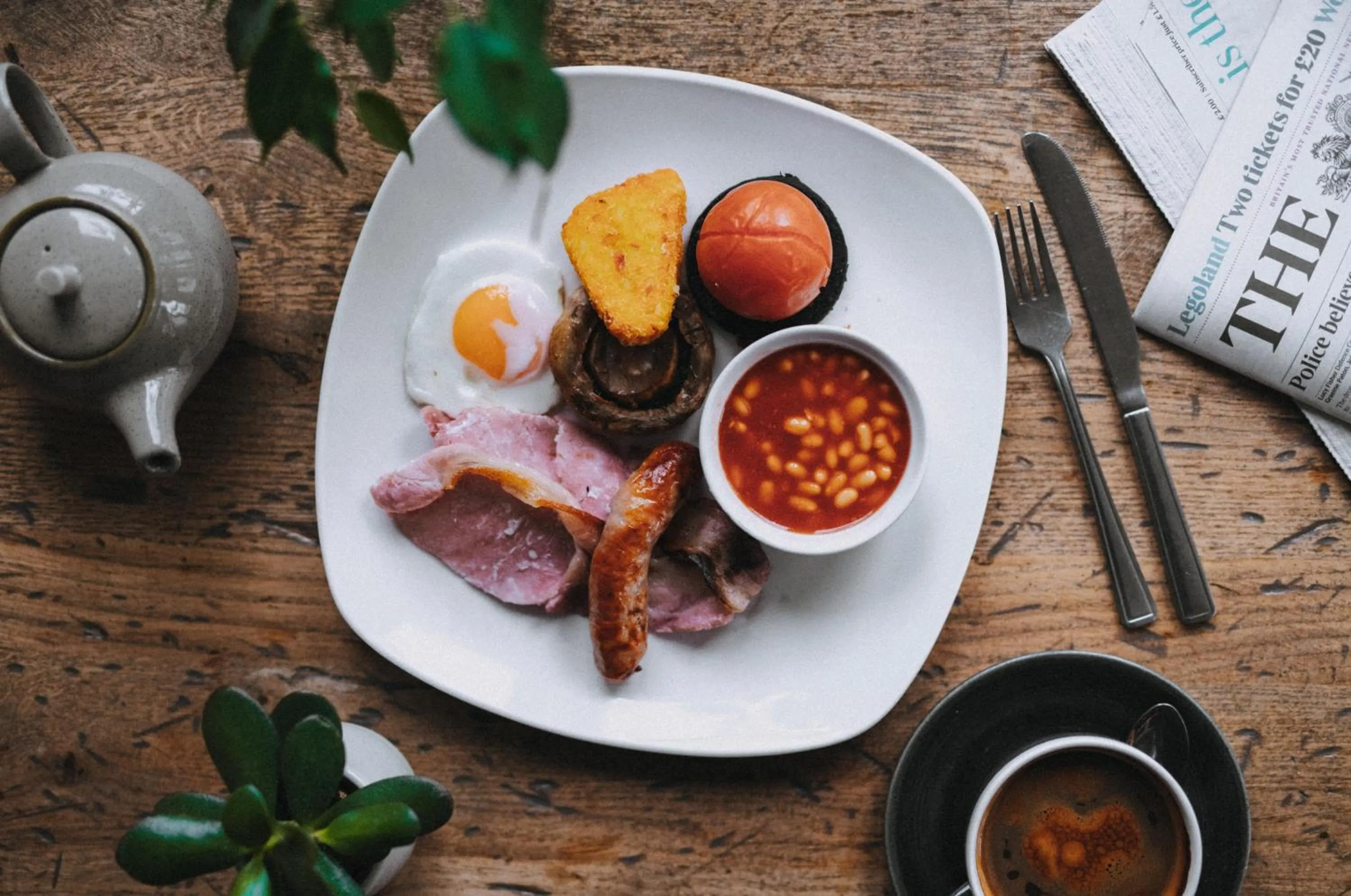 English/Irish breakfast in The Kingswood Hotel