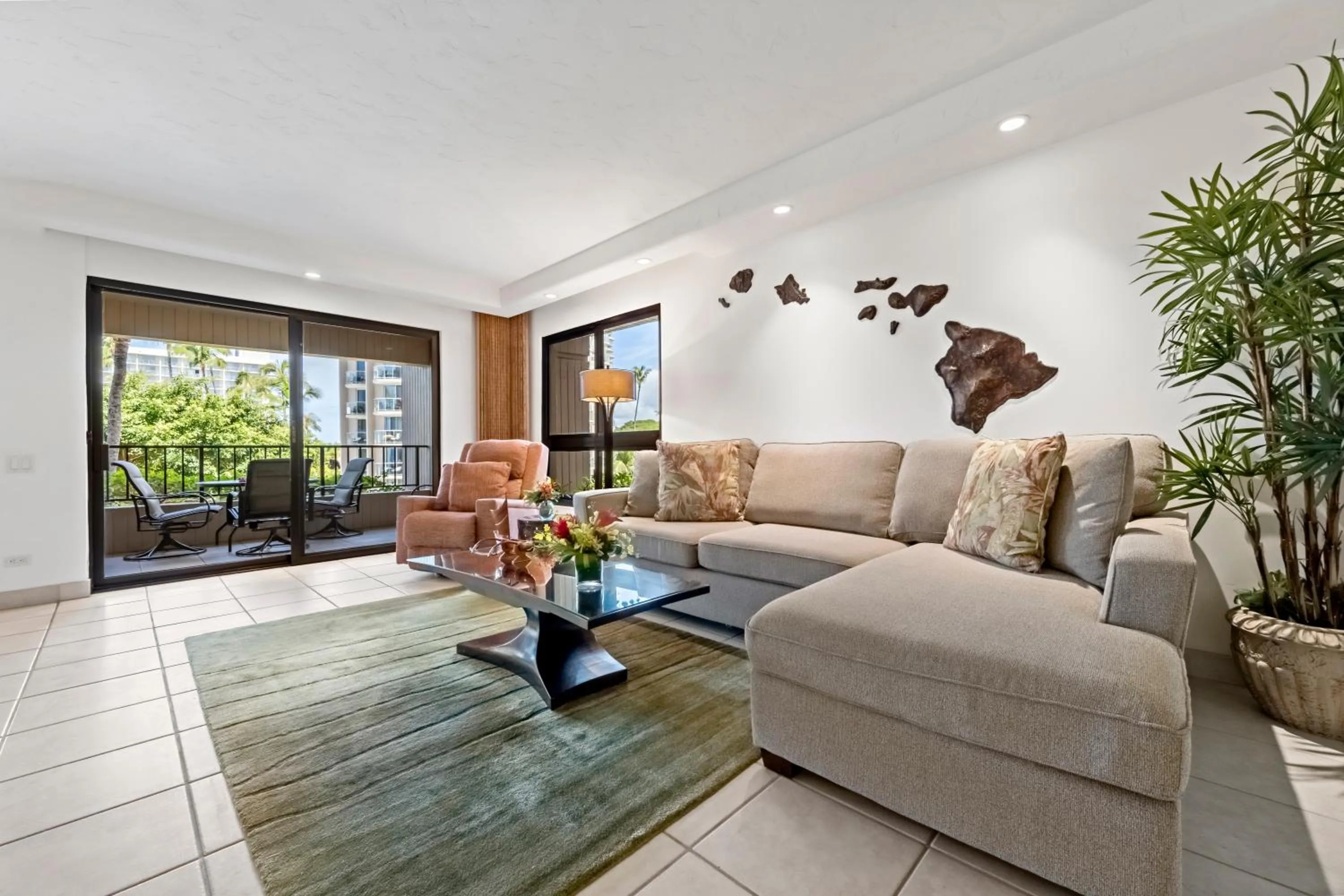 Living room in Kaanapali Alii