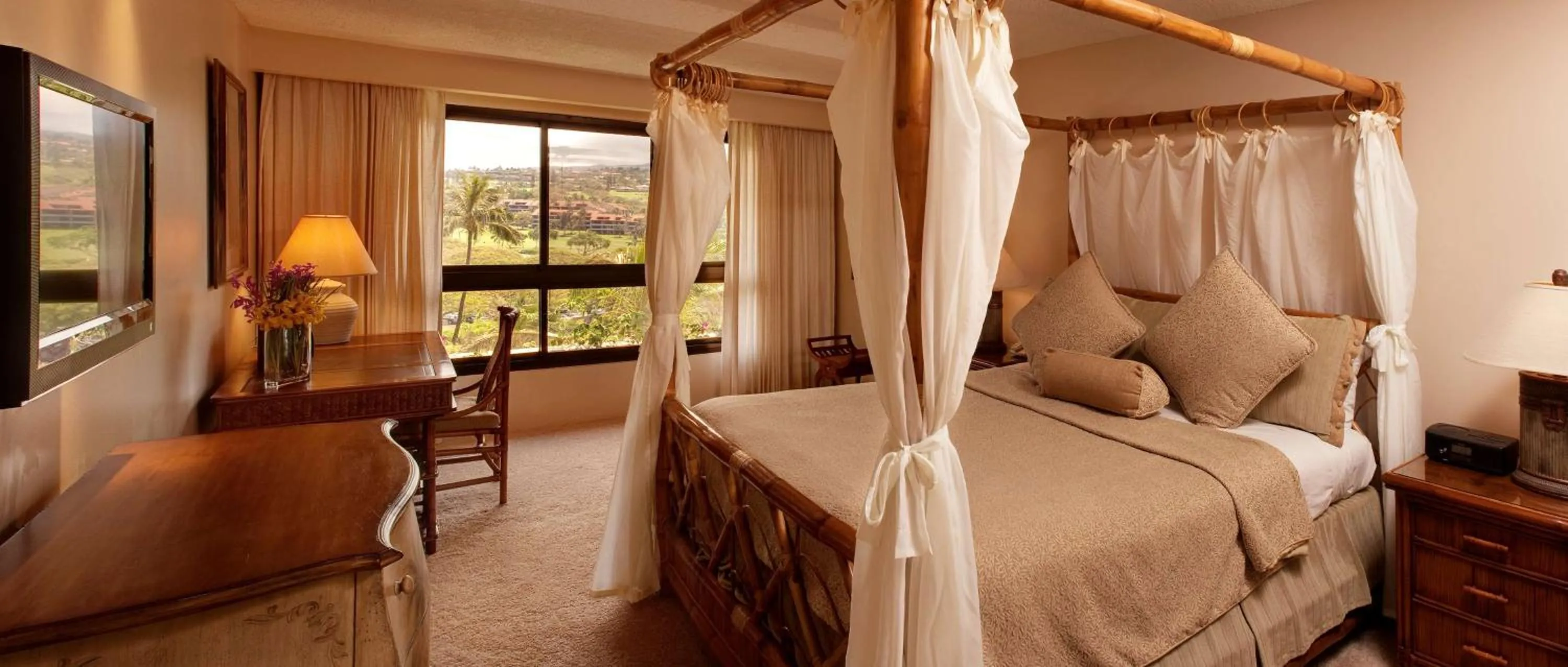 Photo of the whole room in Kaanapali Alii