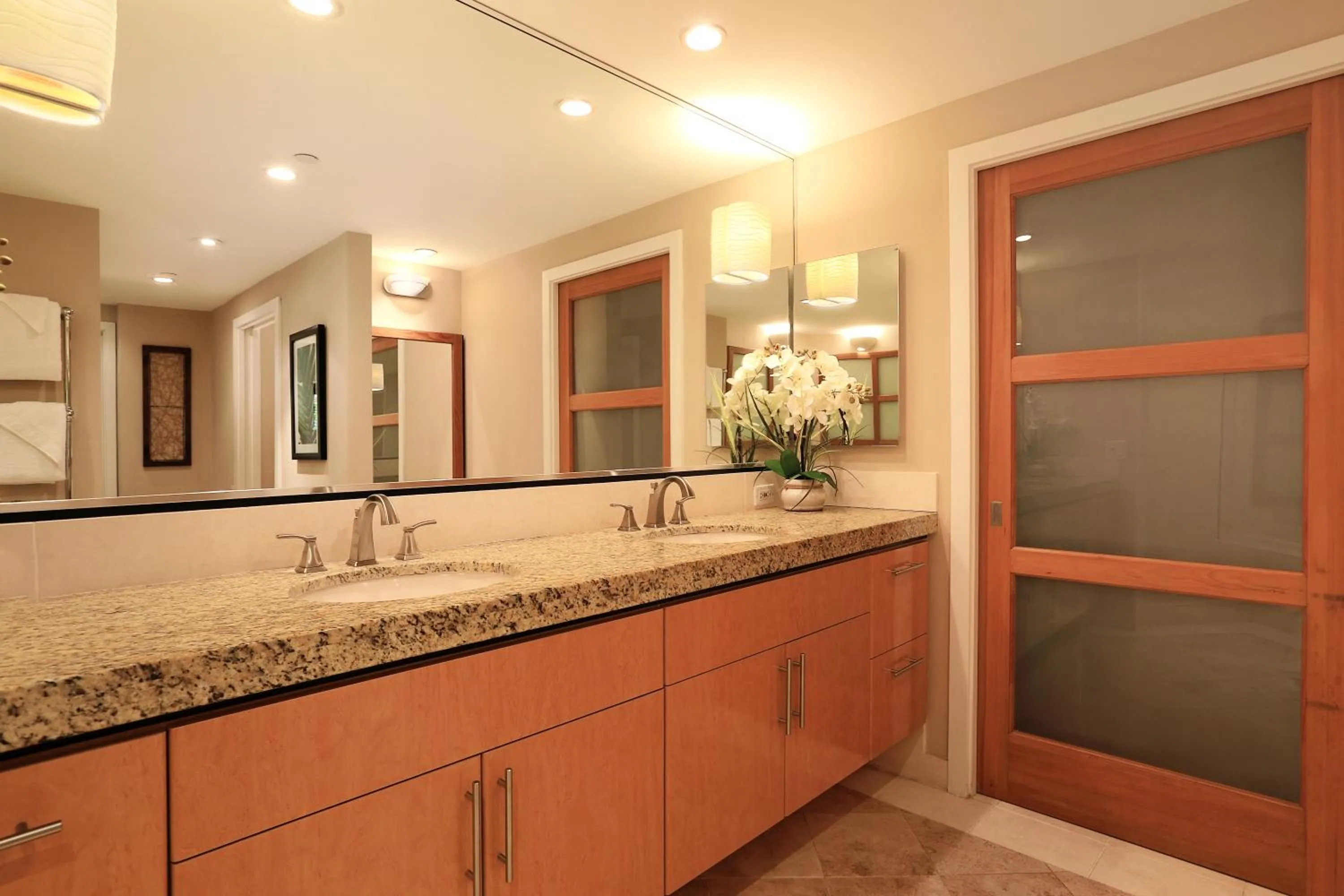 Bathroom in Kaanapali Alii