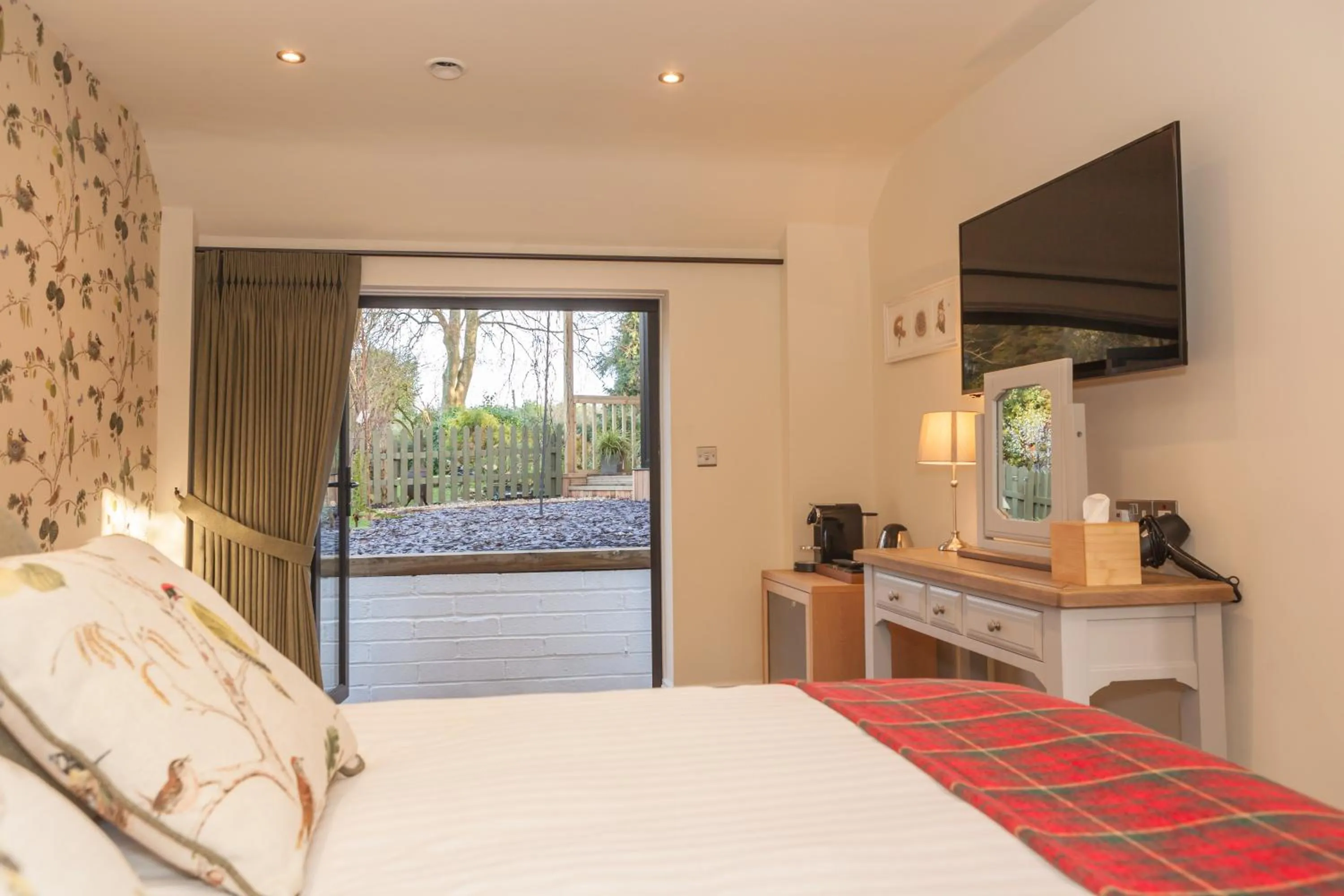 Other, Bed in Thatched Eaves