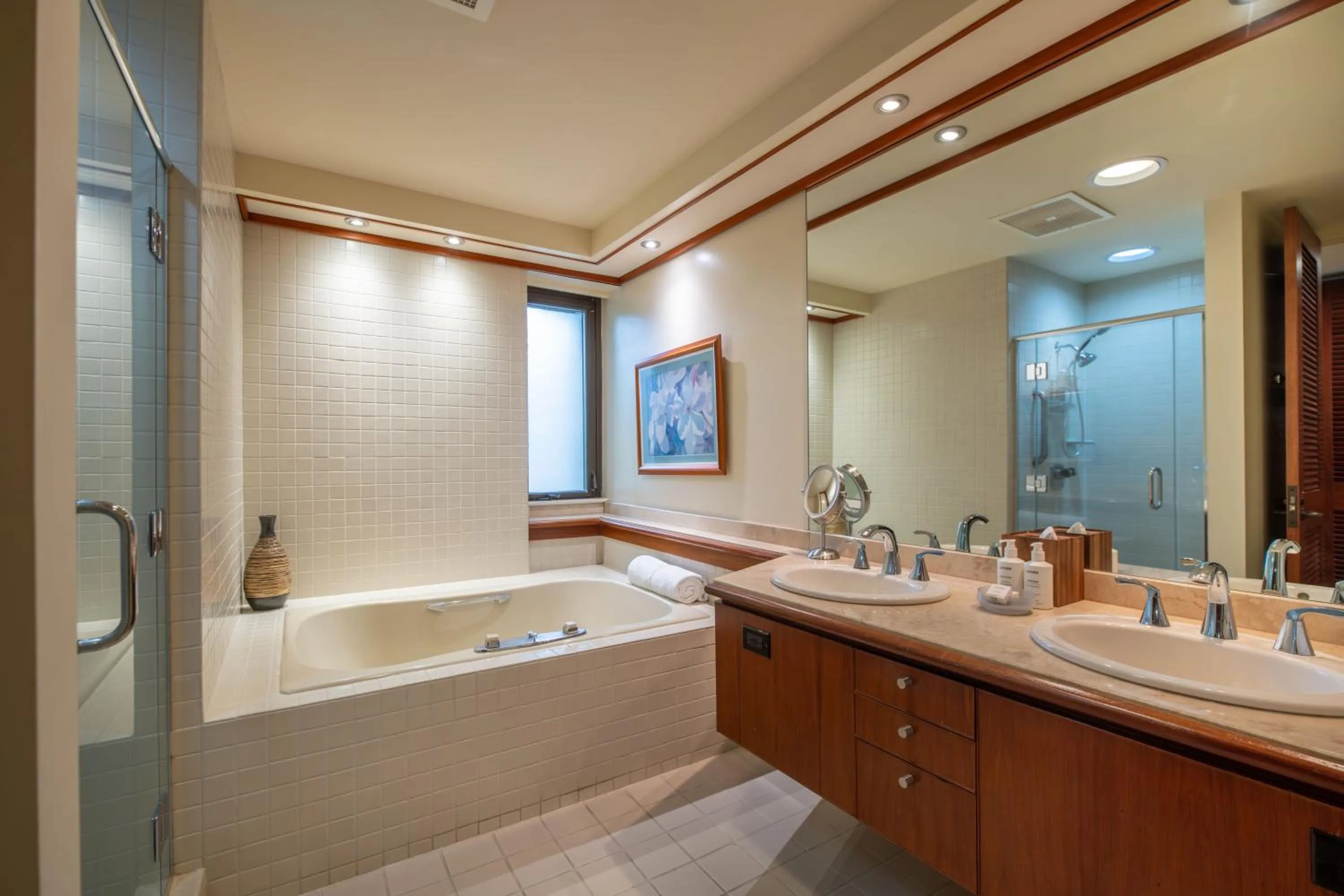 Bathroom in Mauna Lani Point