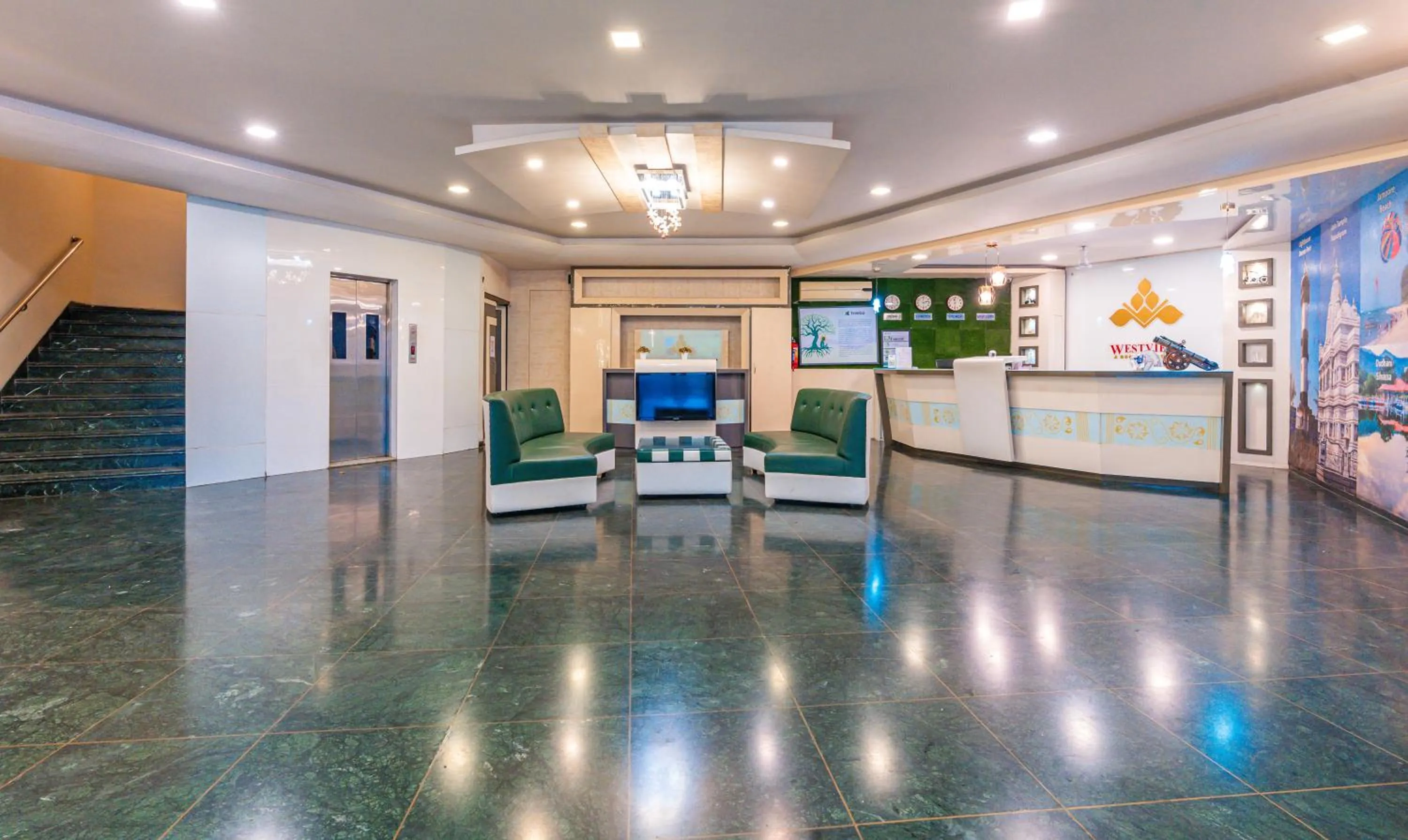 Lobby or reception in Treebo Westview