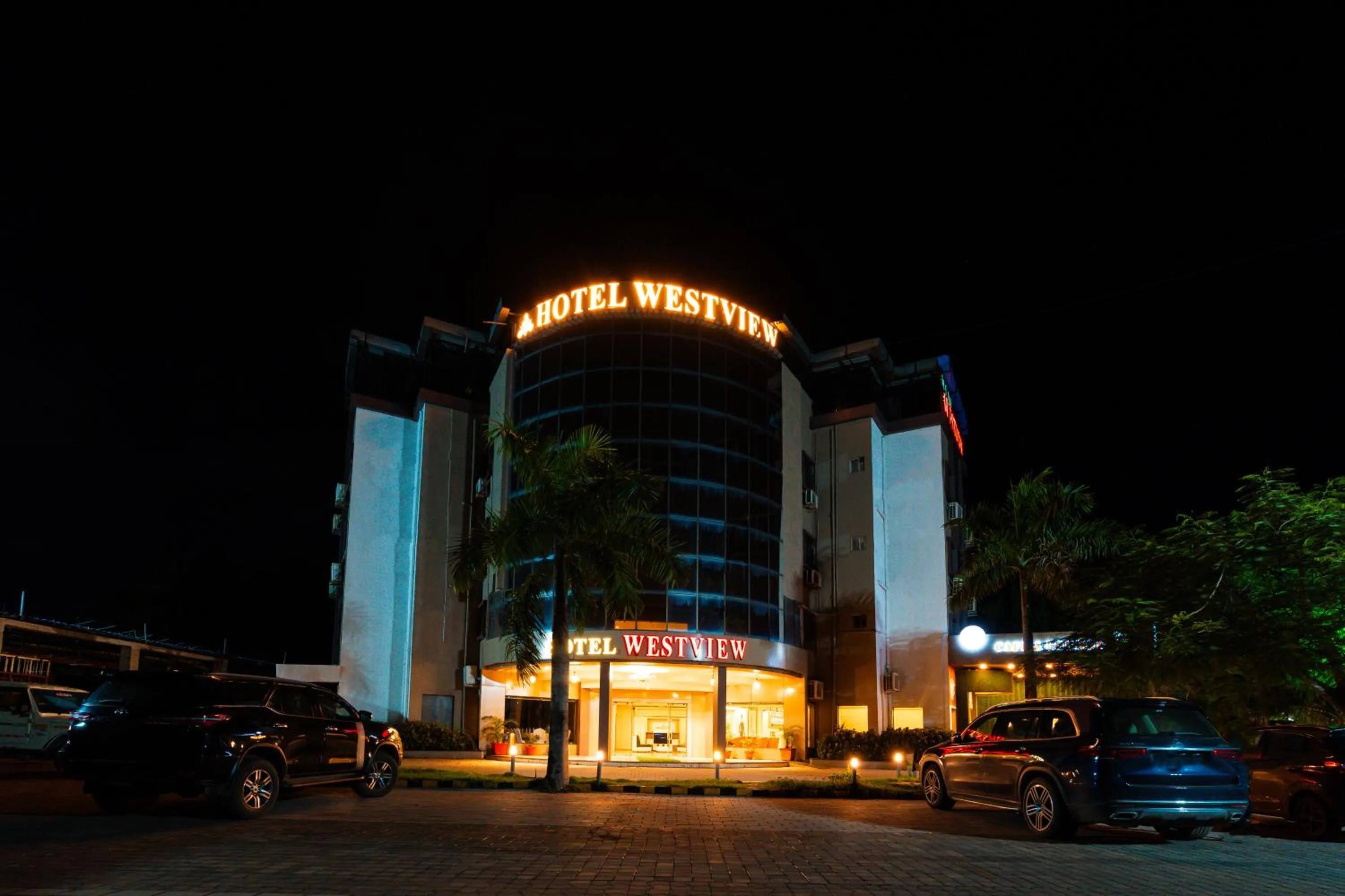 Facade/entrance in Treebo Westview
