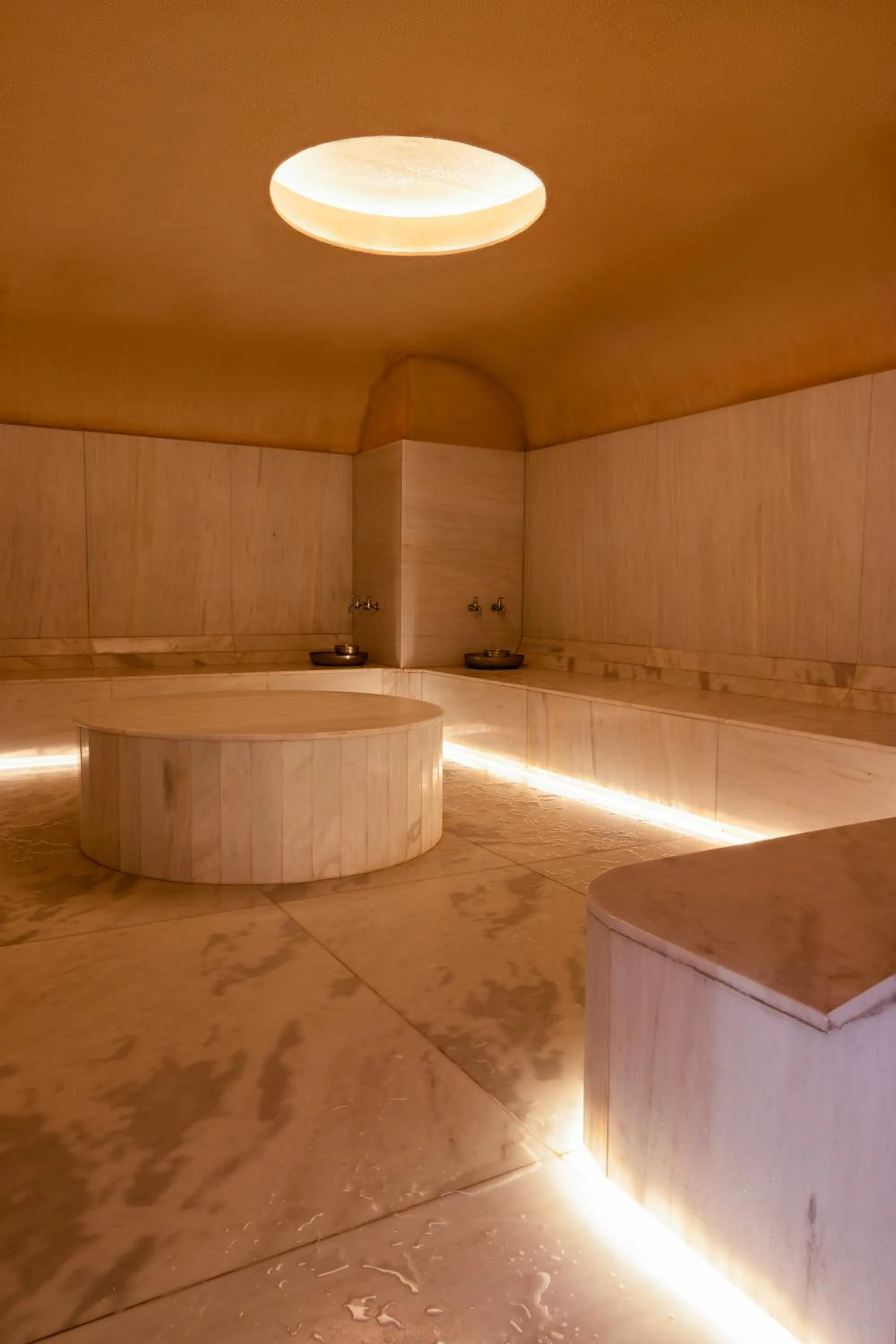 Steam room in Maritim Marina Bay Resort SPA & Casino