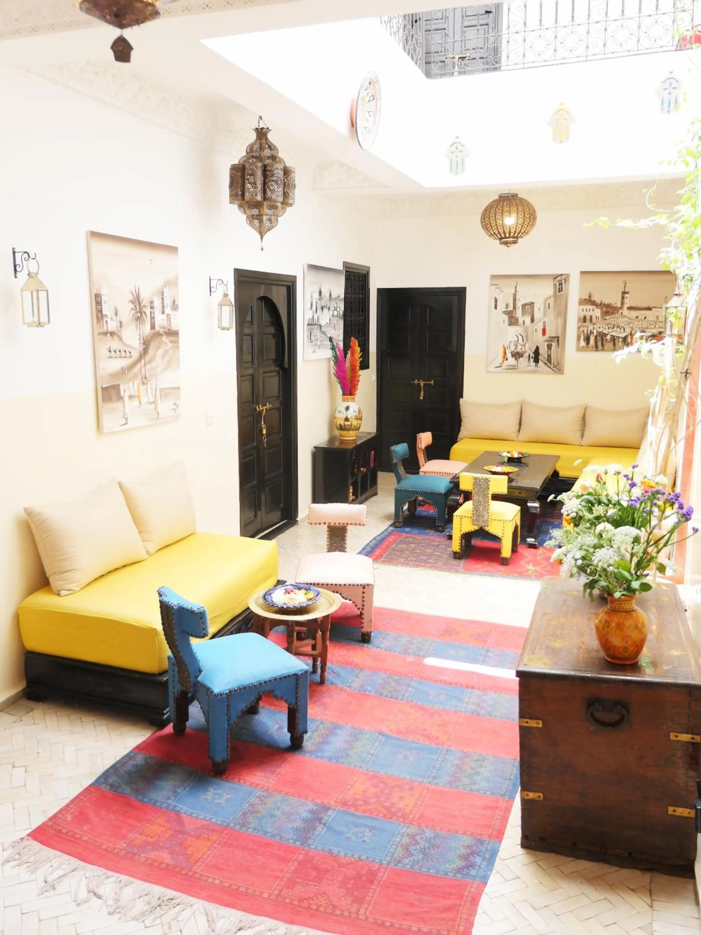 Lobby or reception in SARDINAS & CHILI