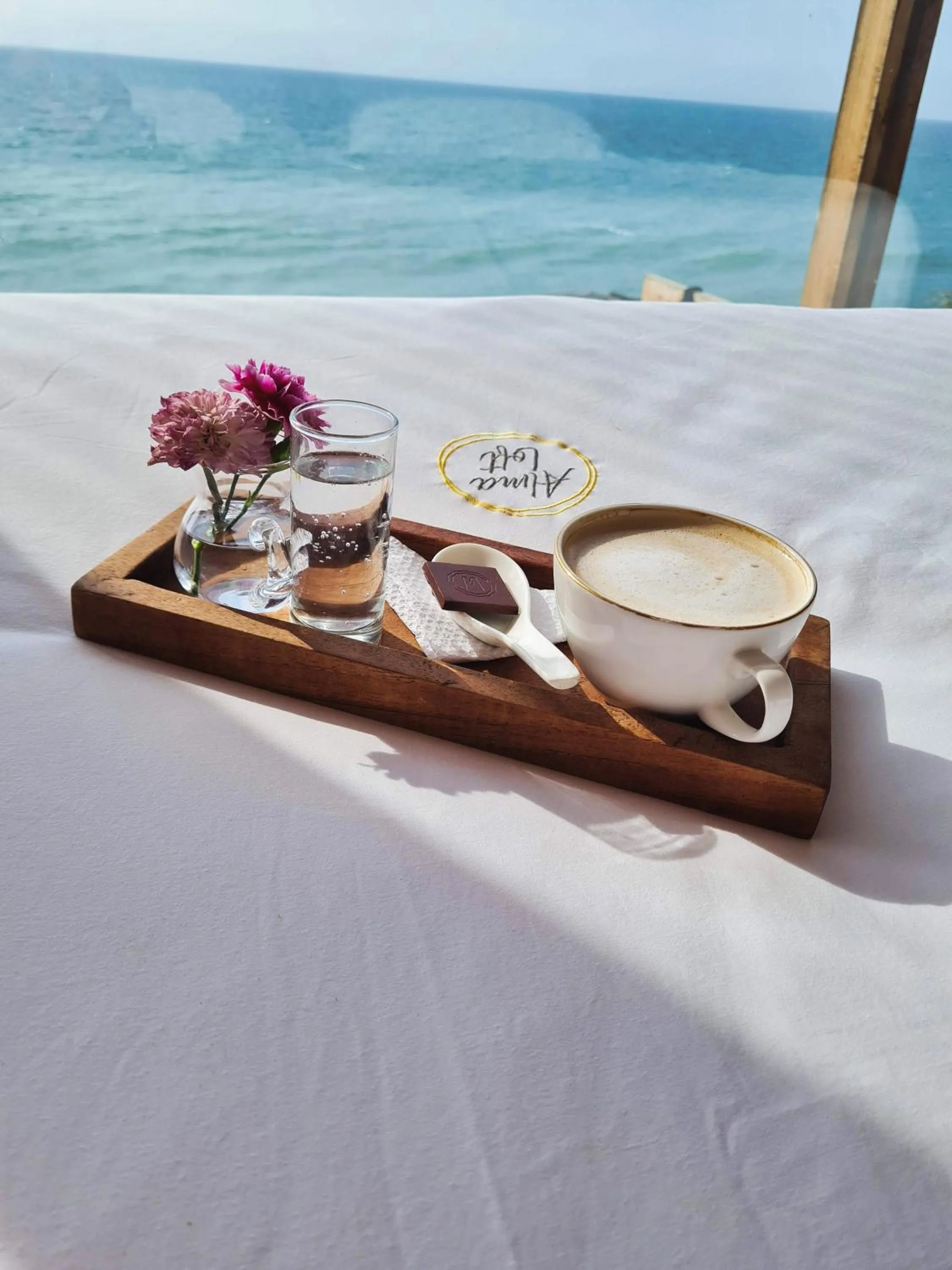 Food and drinks in Alma Loft