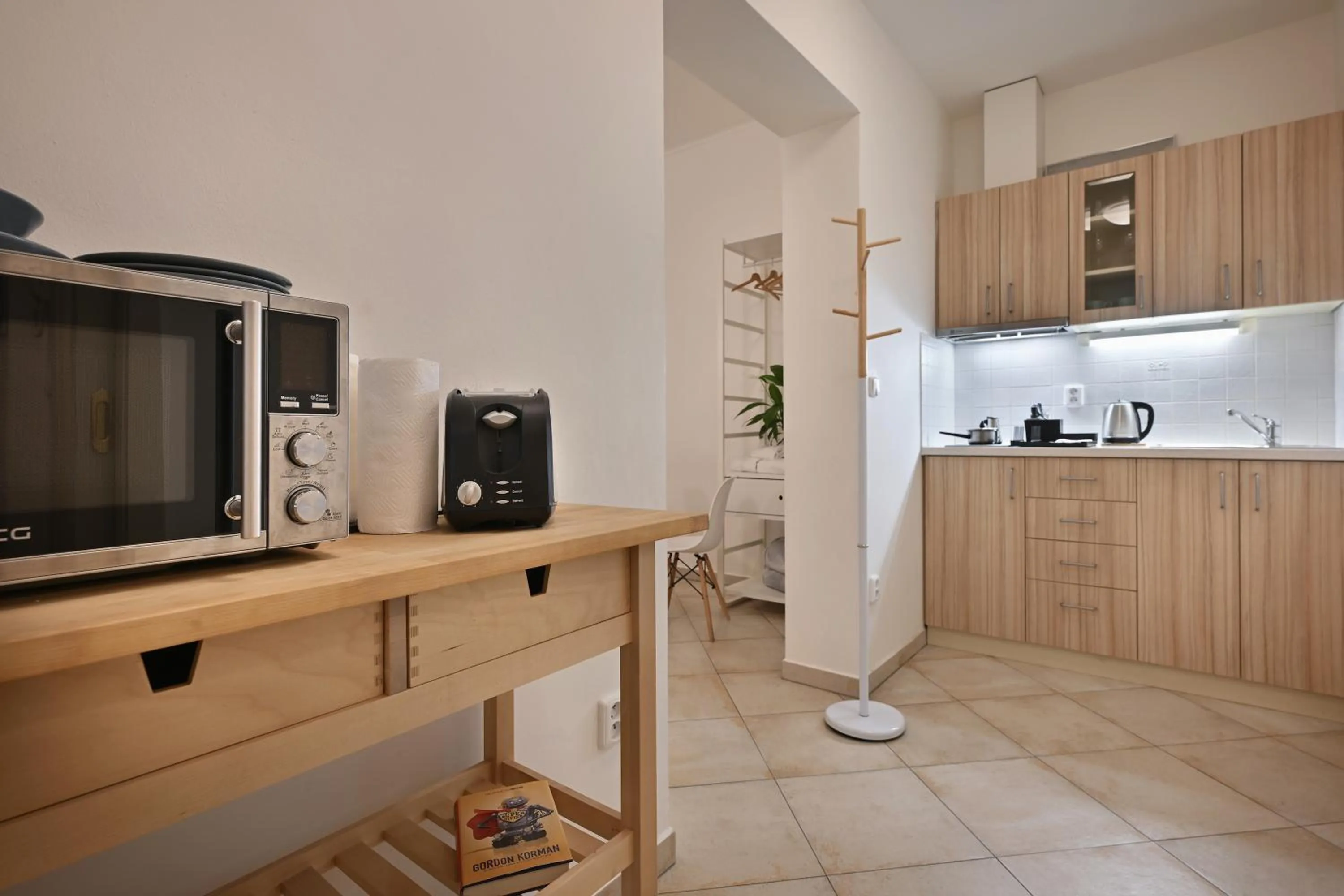 Kitchen or kitchenette in White Swan Boutique Apartments