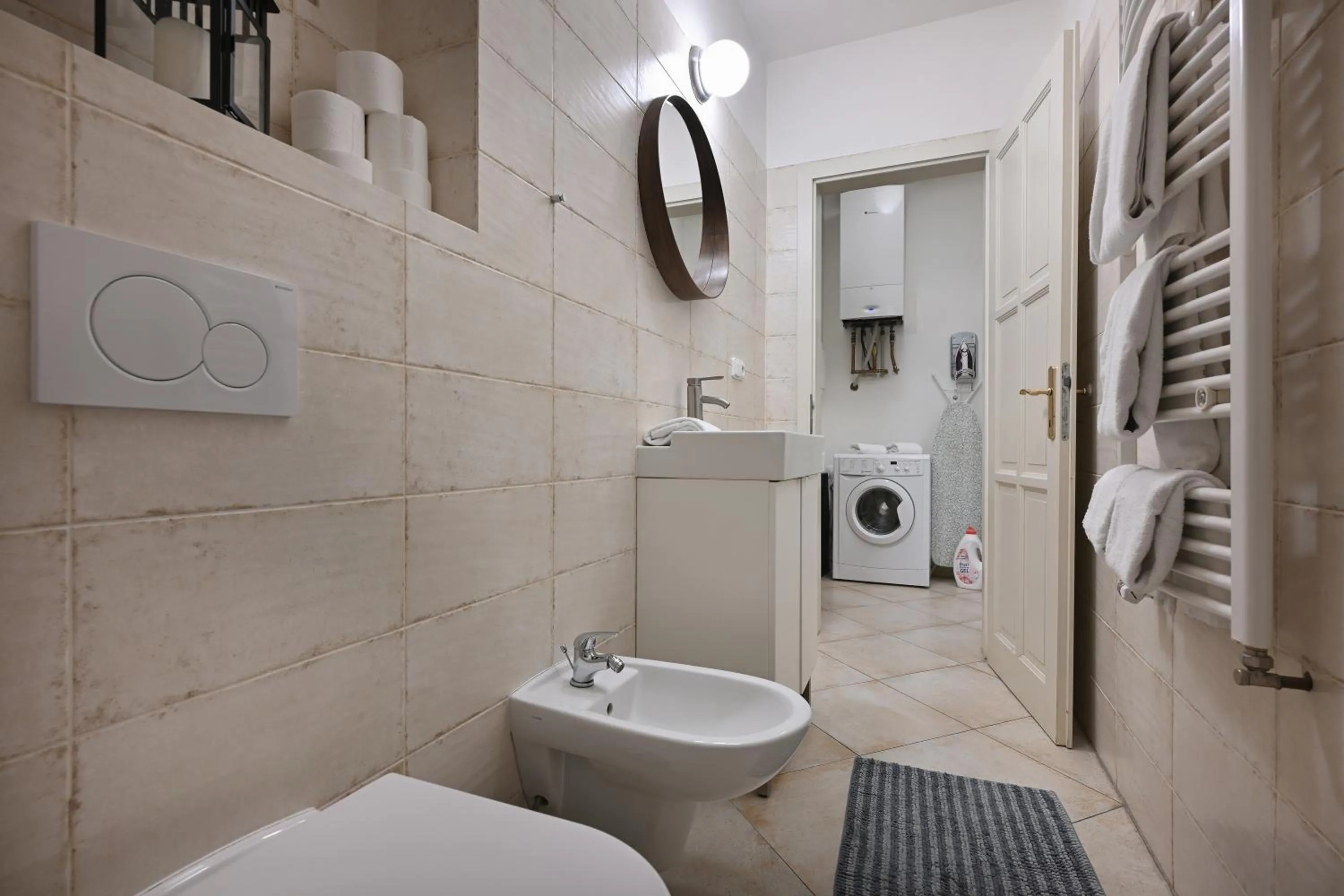 Toilet in White Swan Boutique Apartments