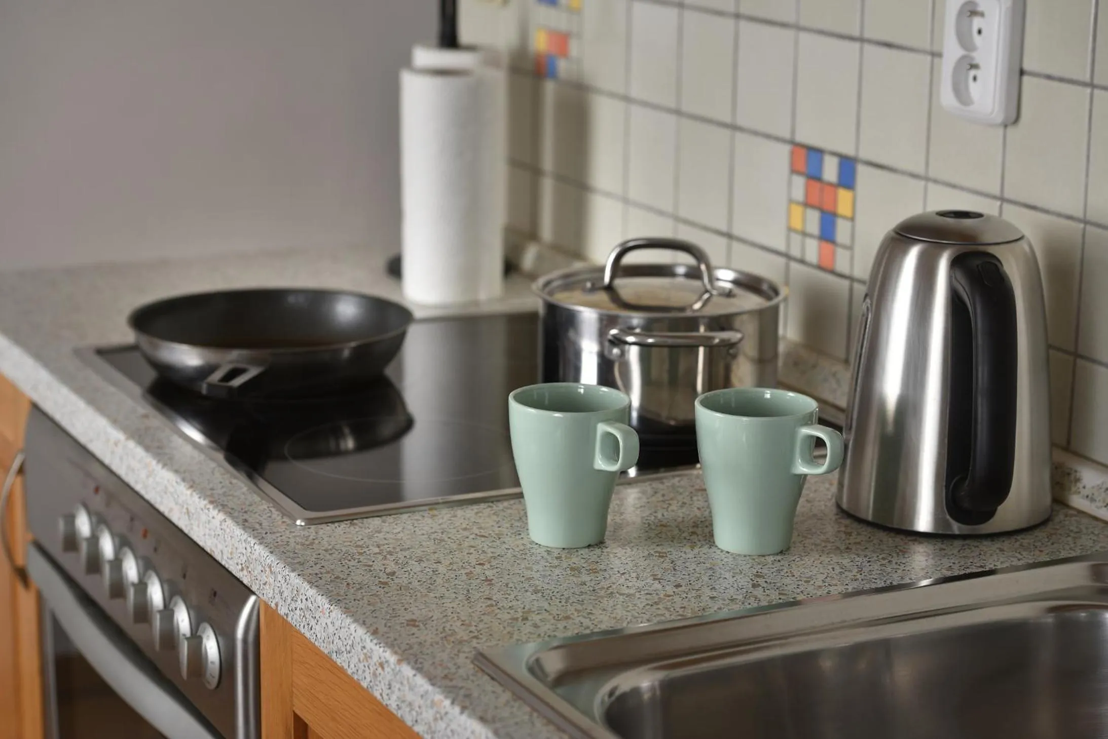 Coffee/tea facilities in White Swan Boutique Apartments